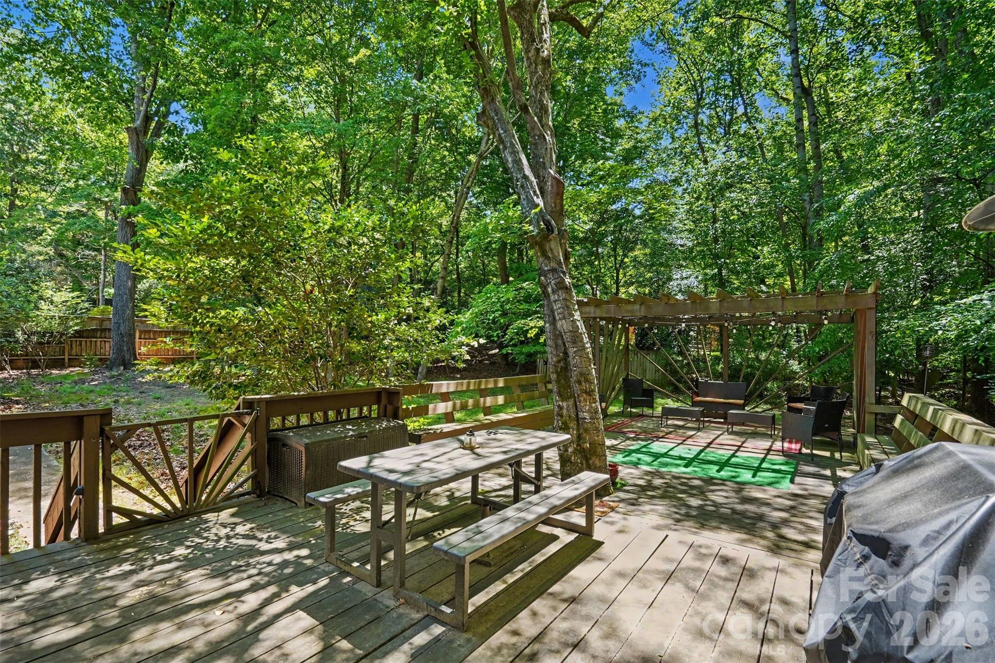 5812 Camelot Drive Property Photo 31