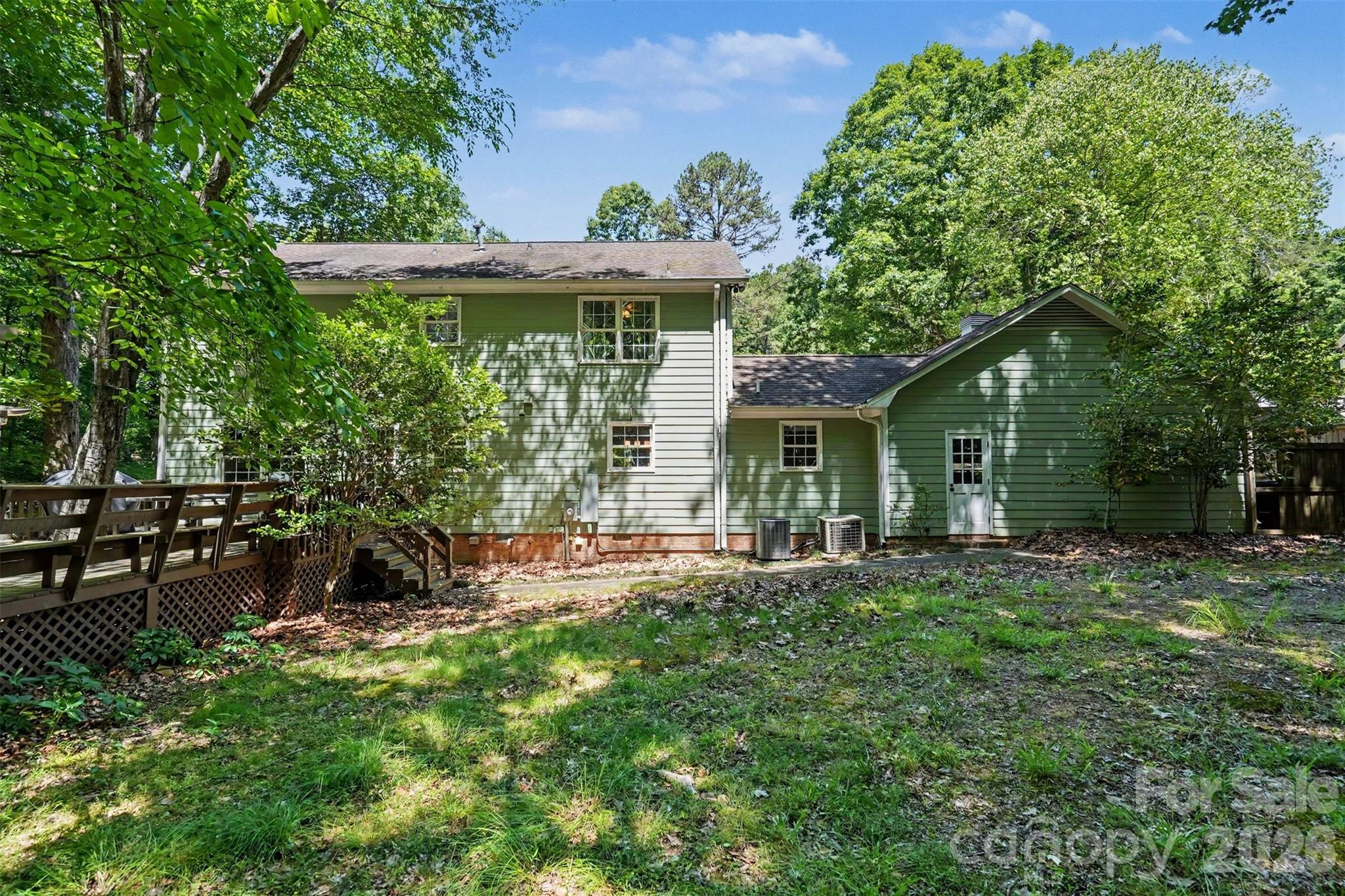 5812 Camelot Drive Property Photo 33