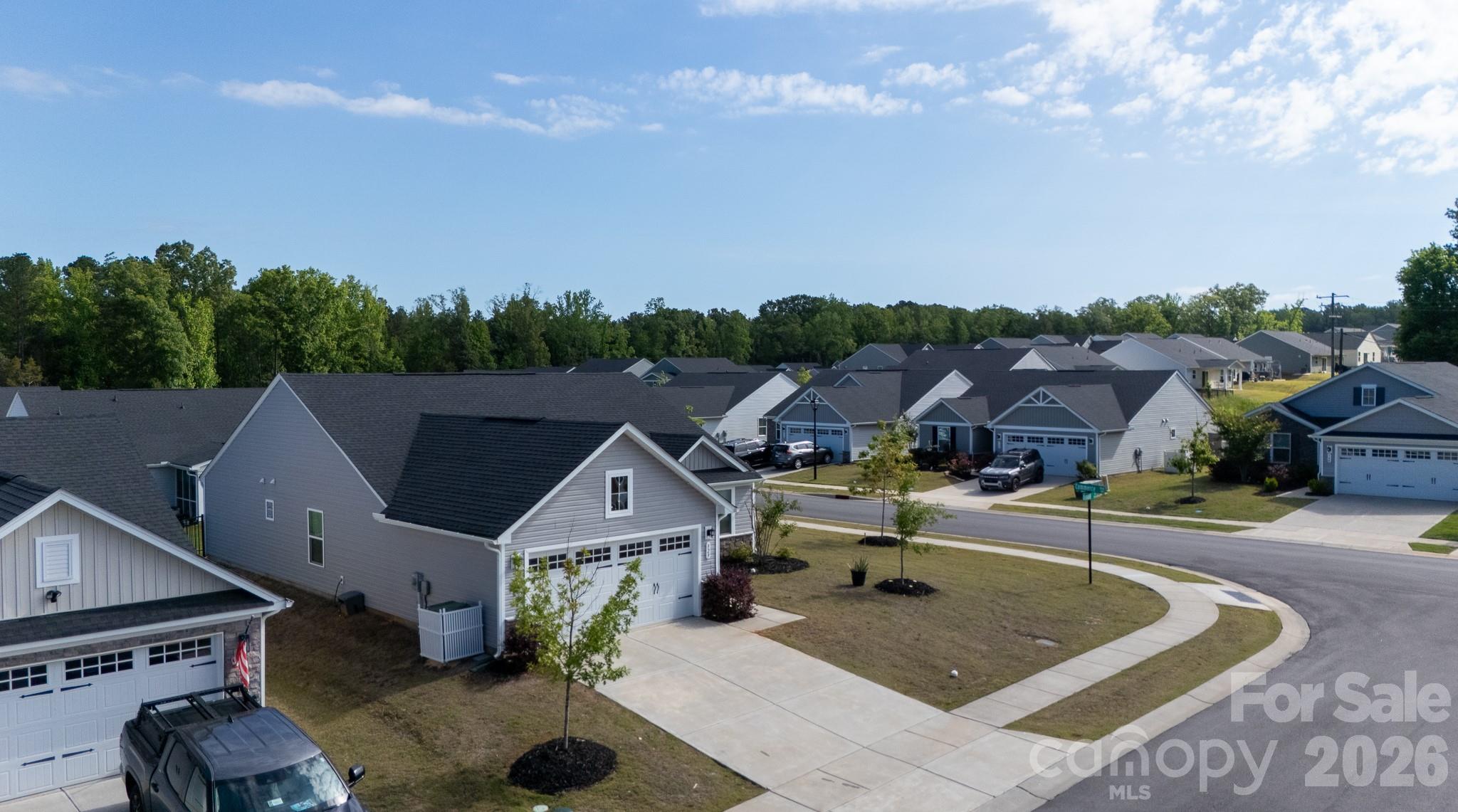 329 Damask Drive Property Photo 23