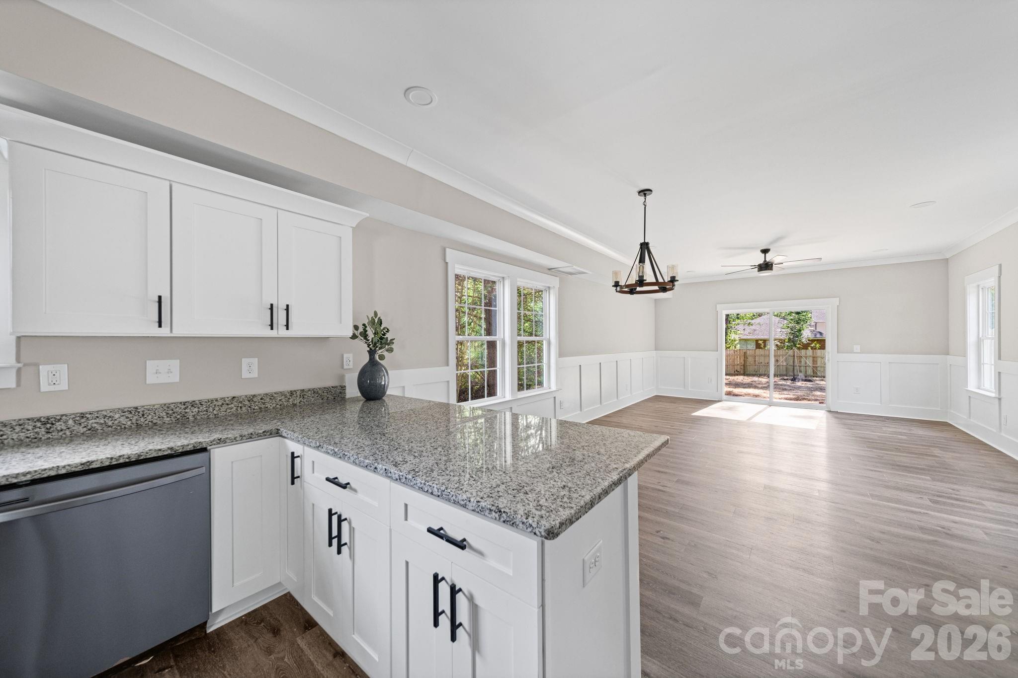 2406 Newland Road Property Photo 10