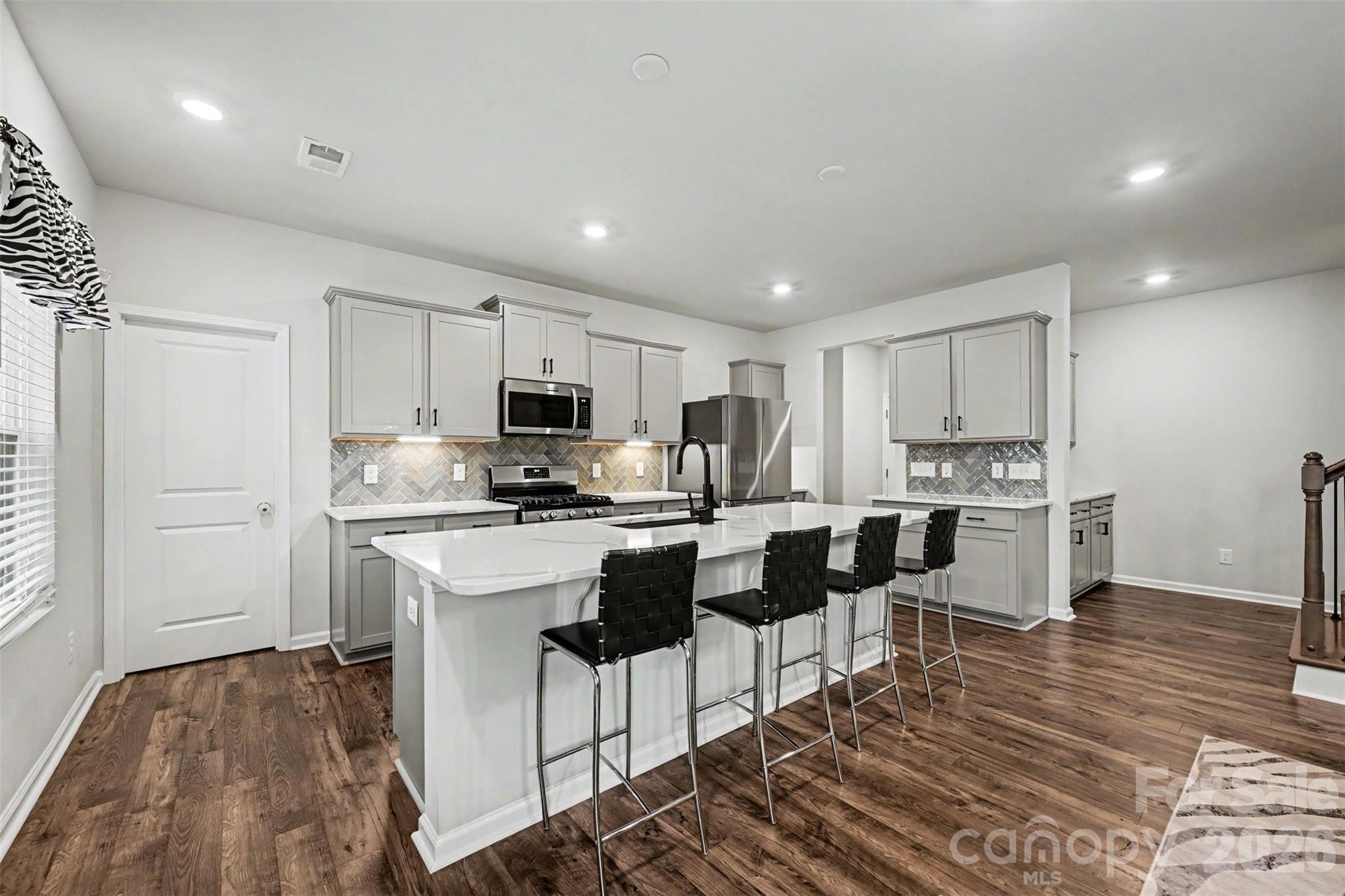 3017 Oxtail Court Property Photo 10