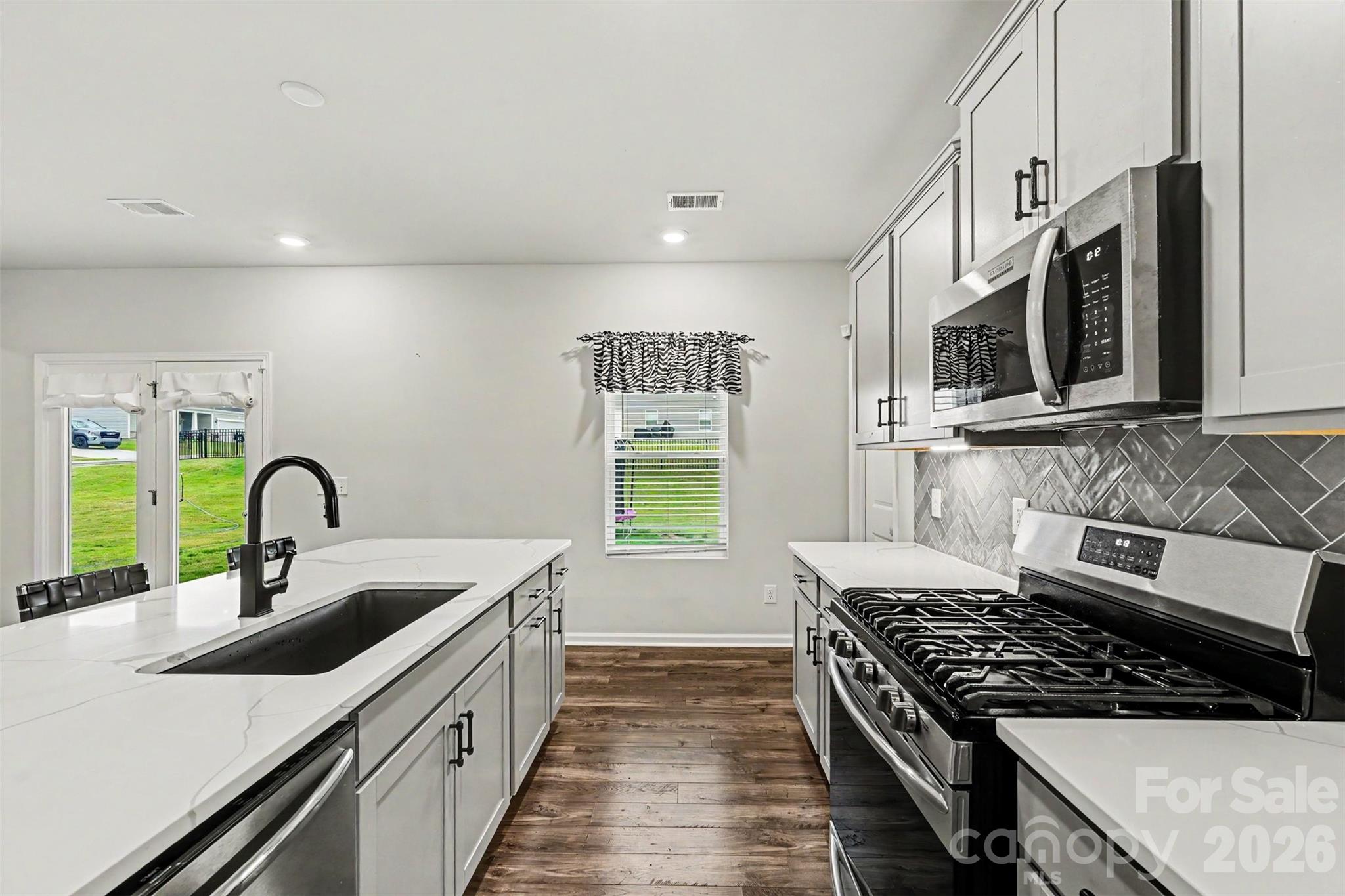 3017 Oxtail Court Property Photo 14