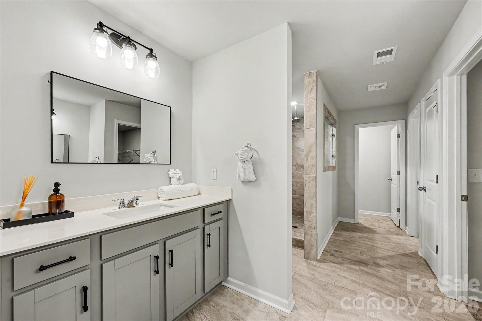 3017 Oxtail Court Property Photo 25
