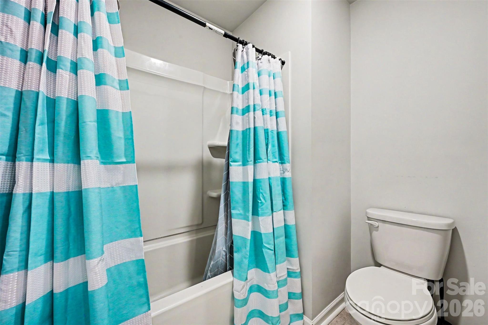 3017 Oxtail Court Property Photo 33