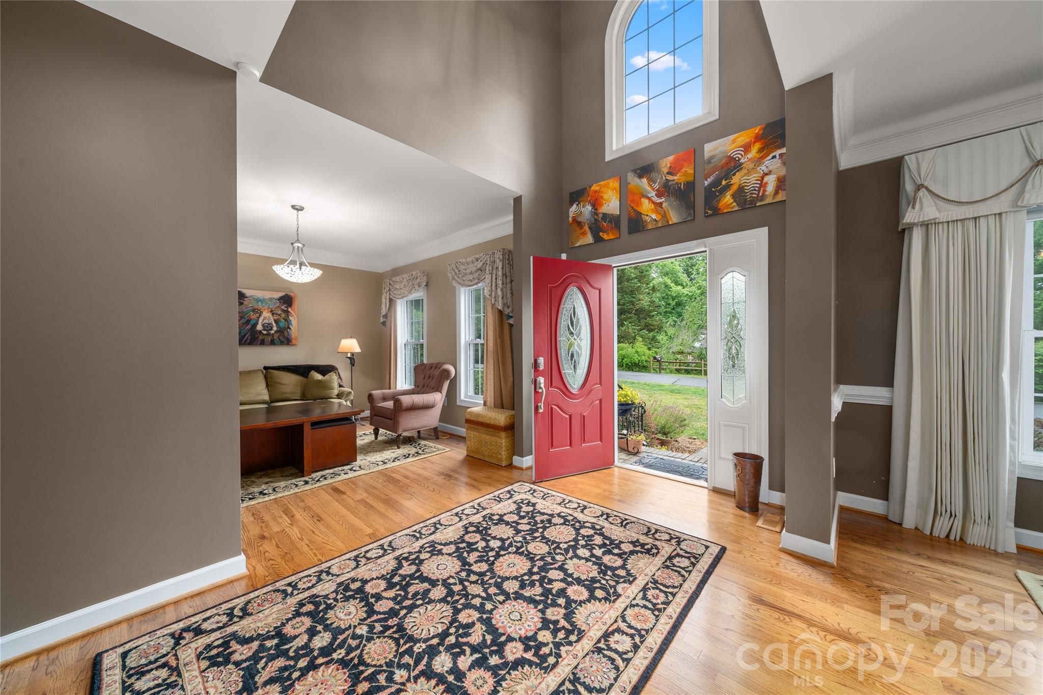 100 Welwyn Lane Property Photo 4