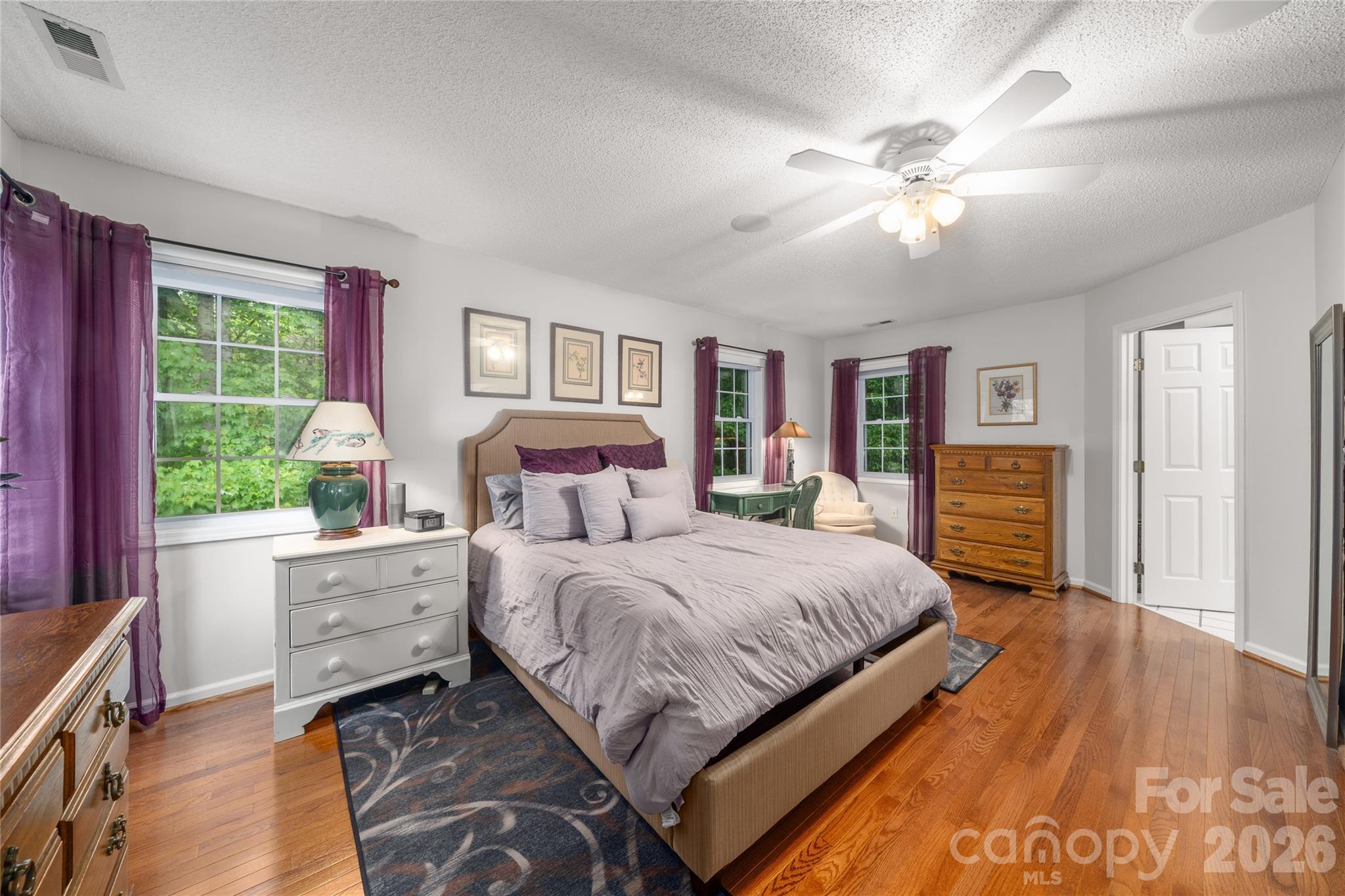 100 Welwyn Lane Property Photo 22