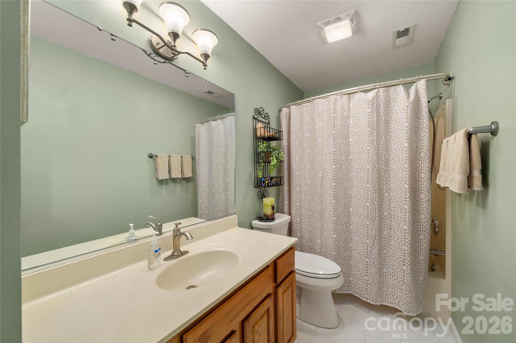 100 Welwyn Lane Property Photo 30