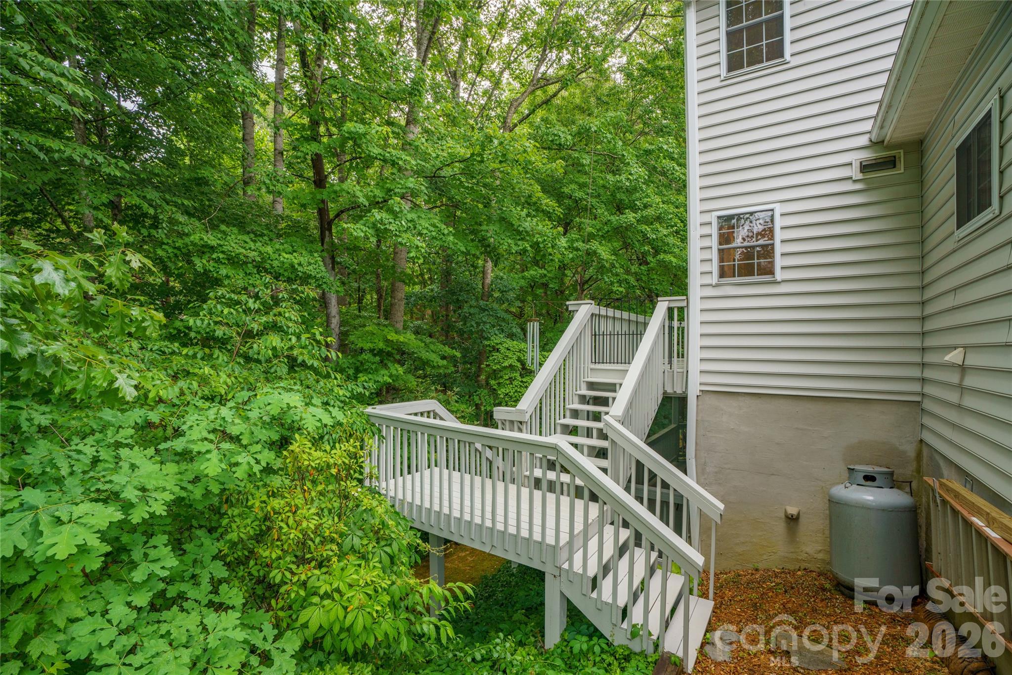 100 Welwyn Lane Property Photo 40