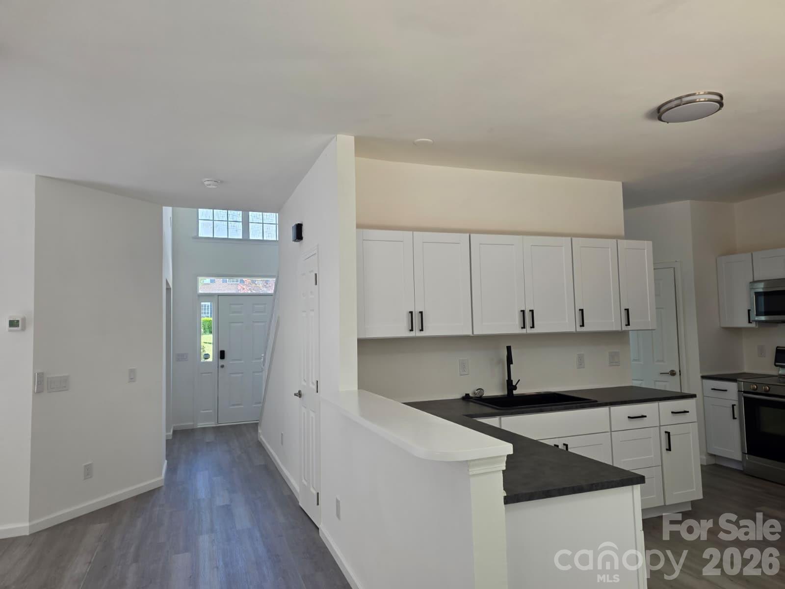 10317 Stoneykirk Lane Property Photo 9