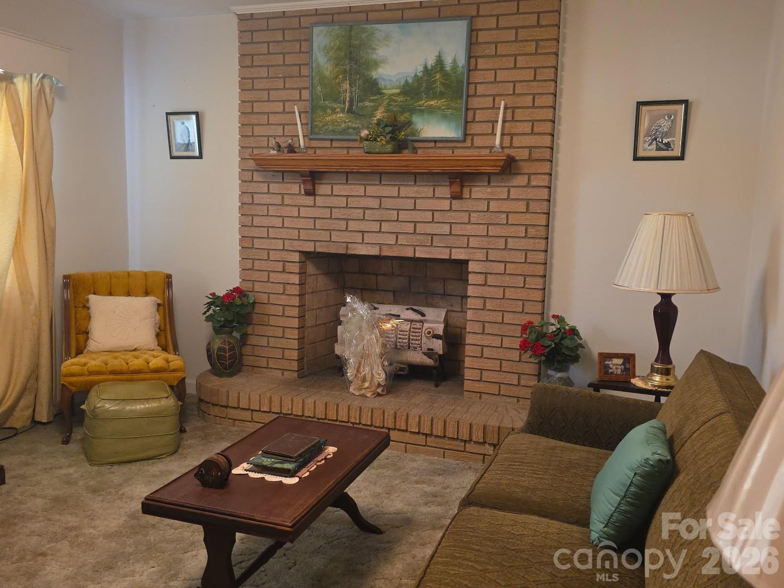 217 Rollings Road Property Photo 6
