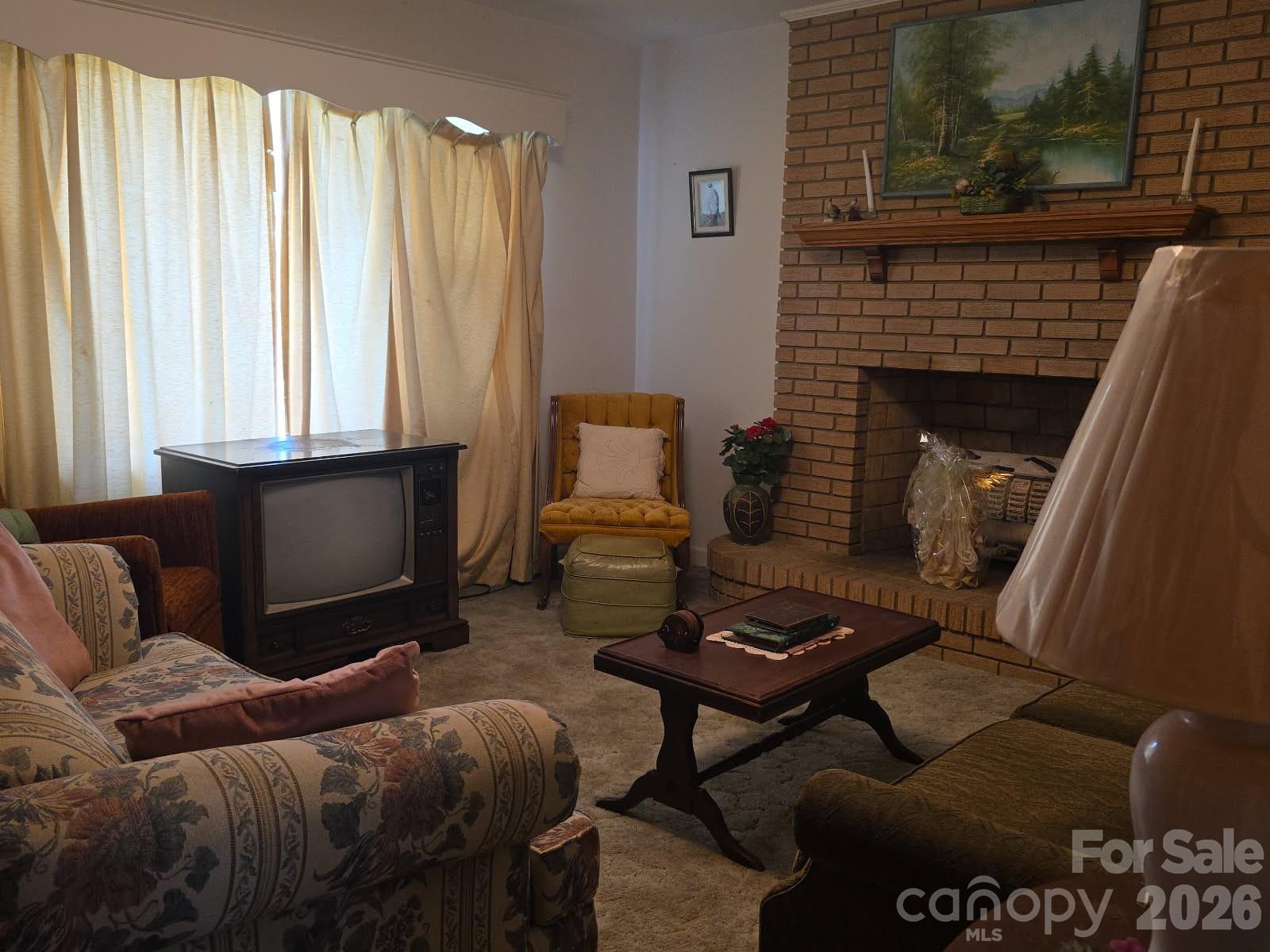 217 Rollings Road Property Photo 7
