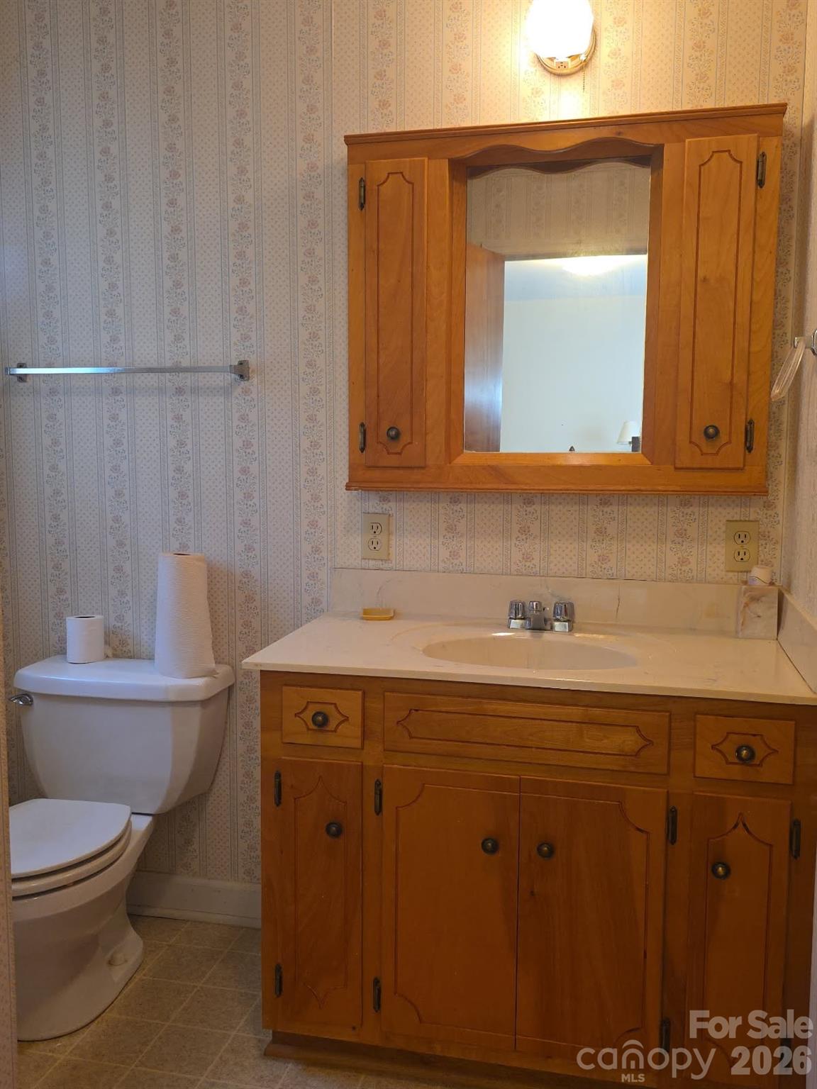 217 Rollings Road Property Photo 12