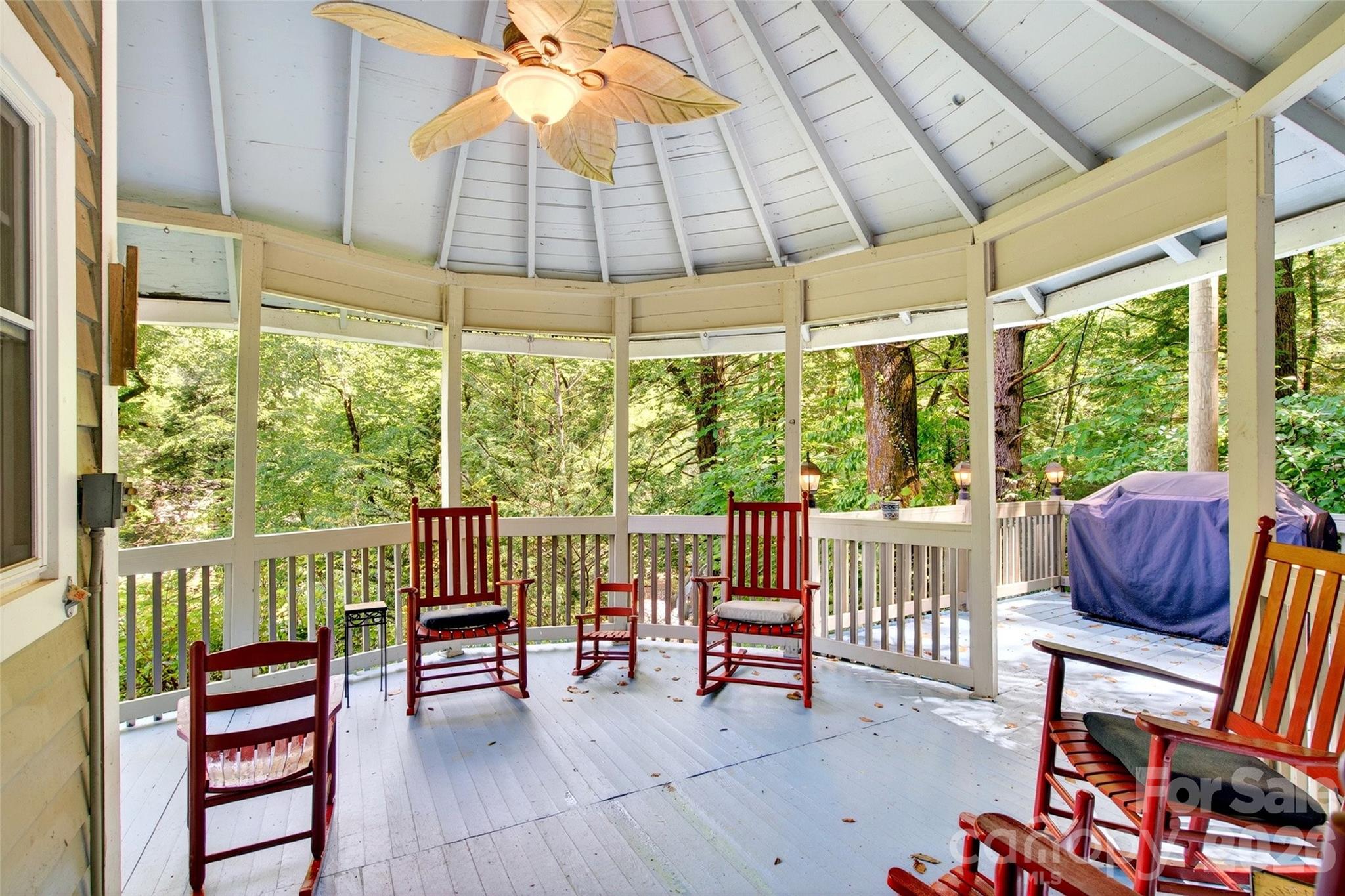 238 Texas Spur Road Property Photo 5