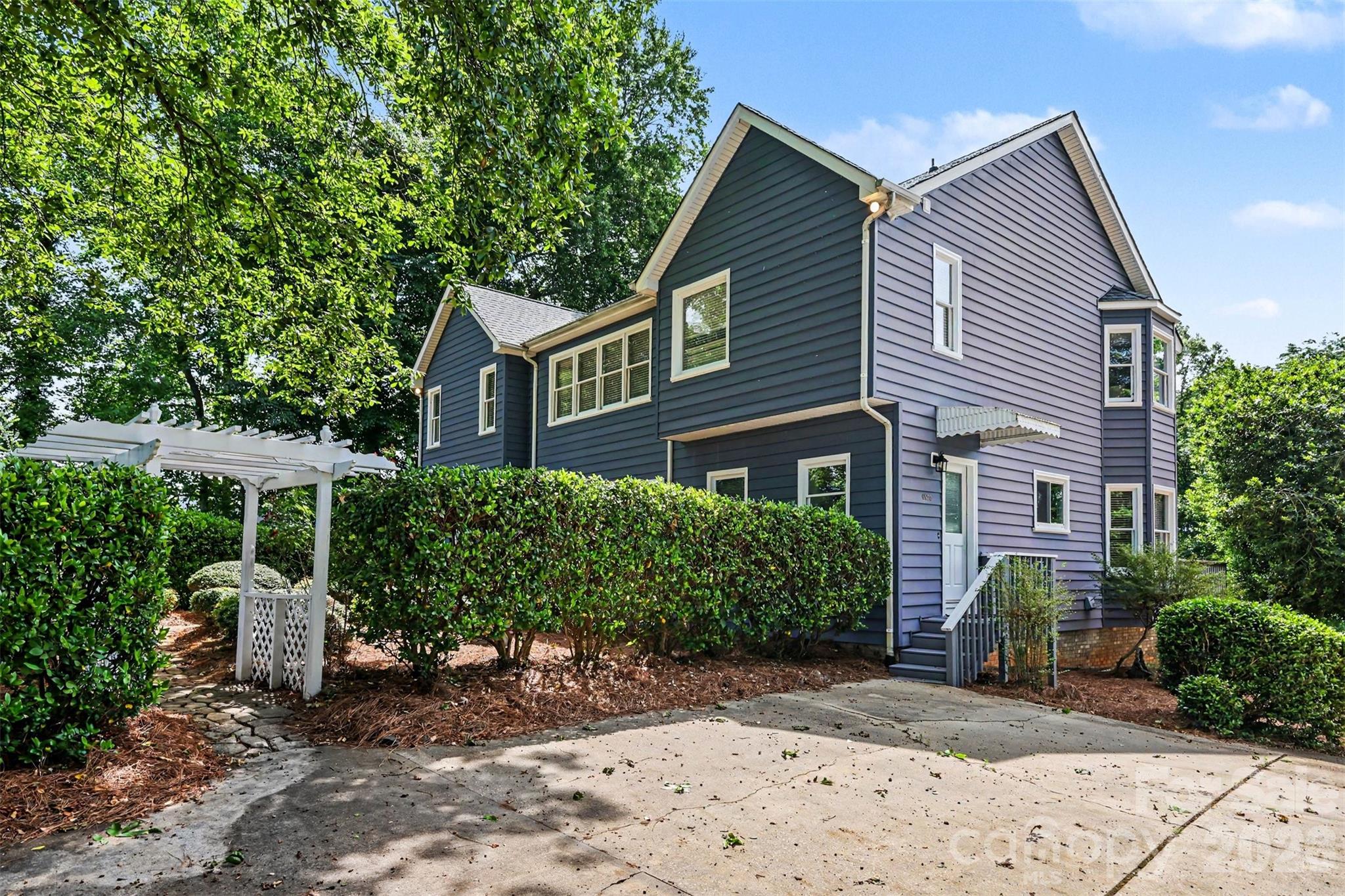 6620 Amos Smith Road Property Photo 3