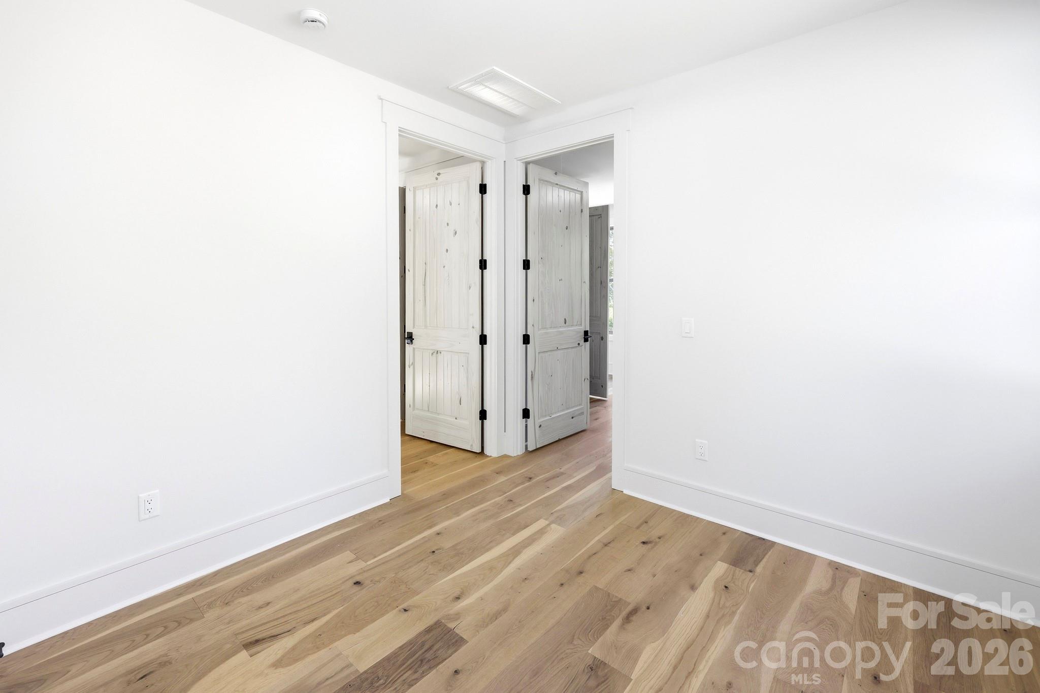 121 Deer Jump Trail Property Photo 23