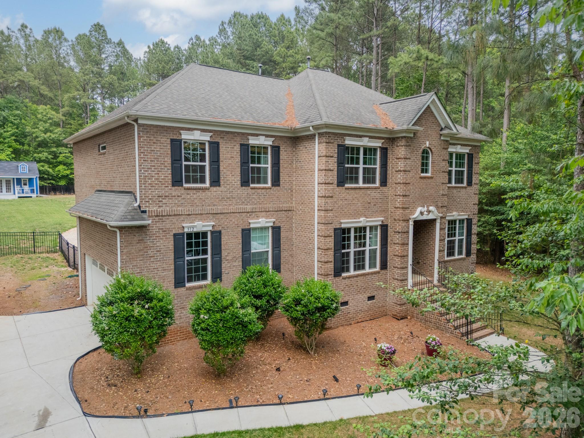 512 Stillwater Road Property Photo 1