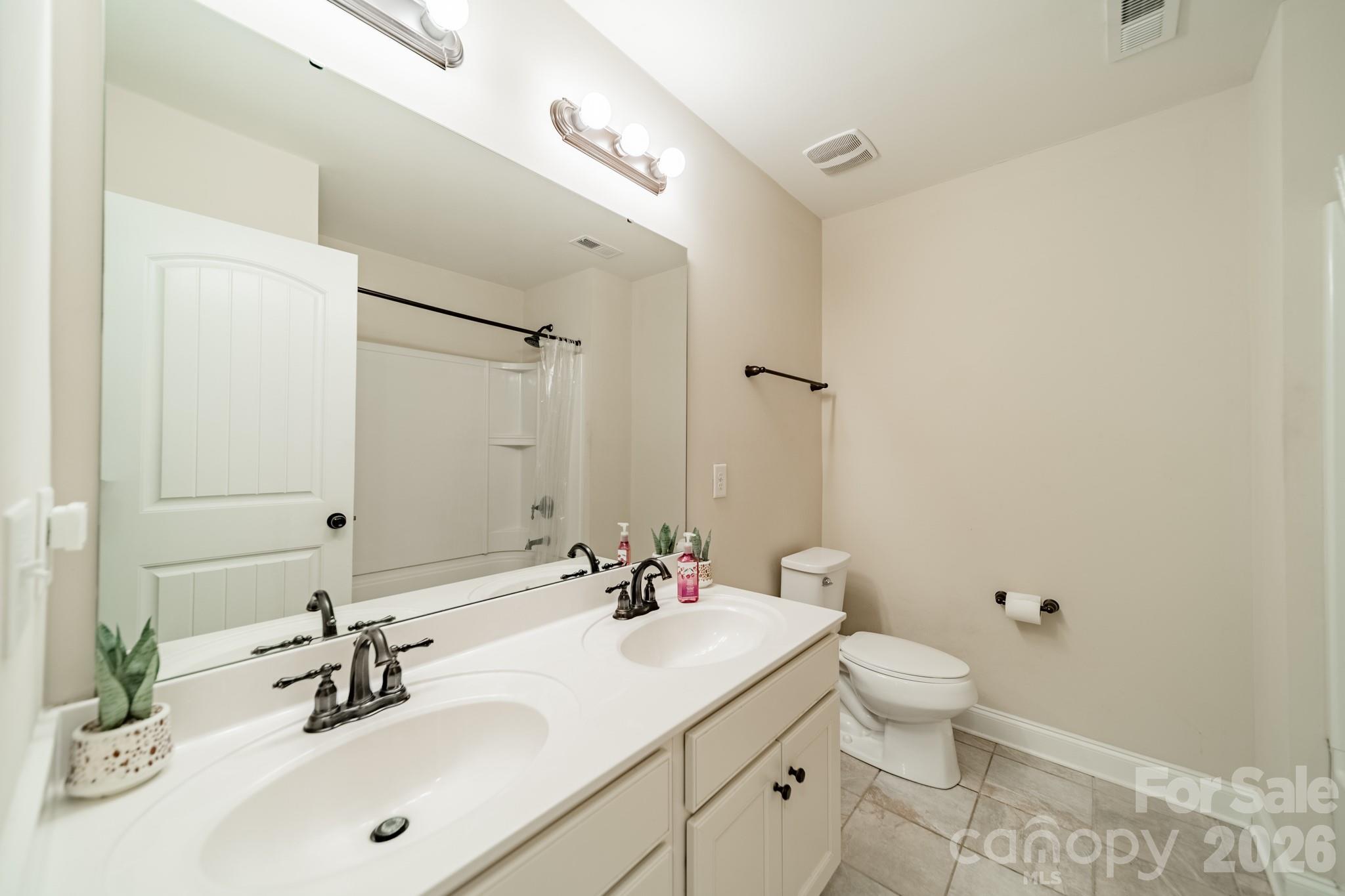 512 Stillwater Road Property Photo 26