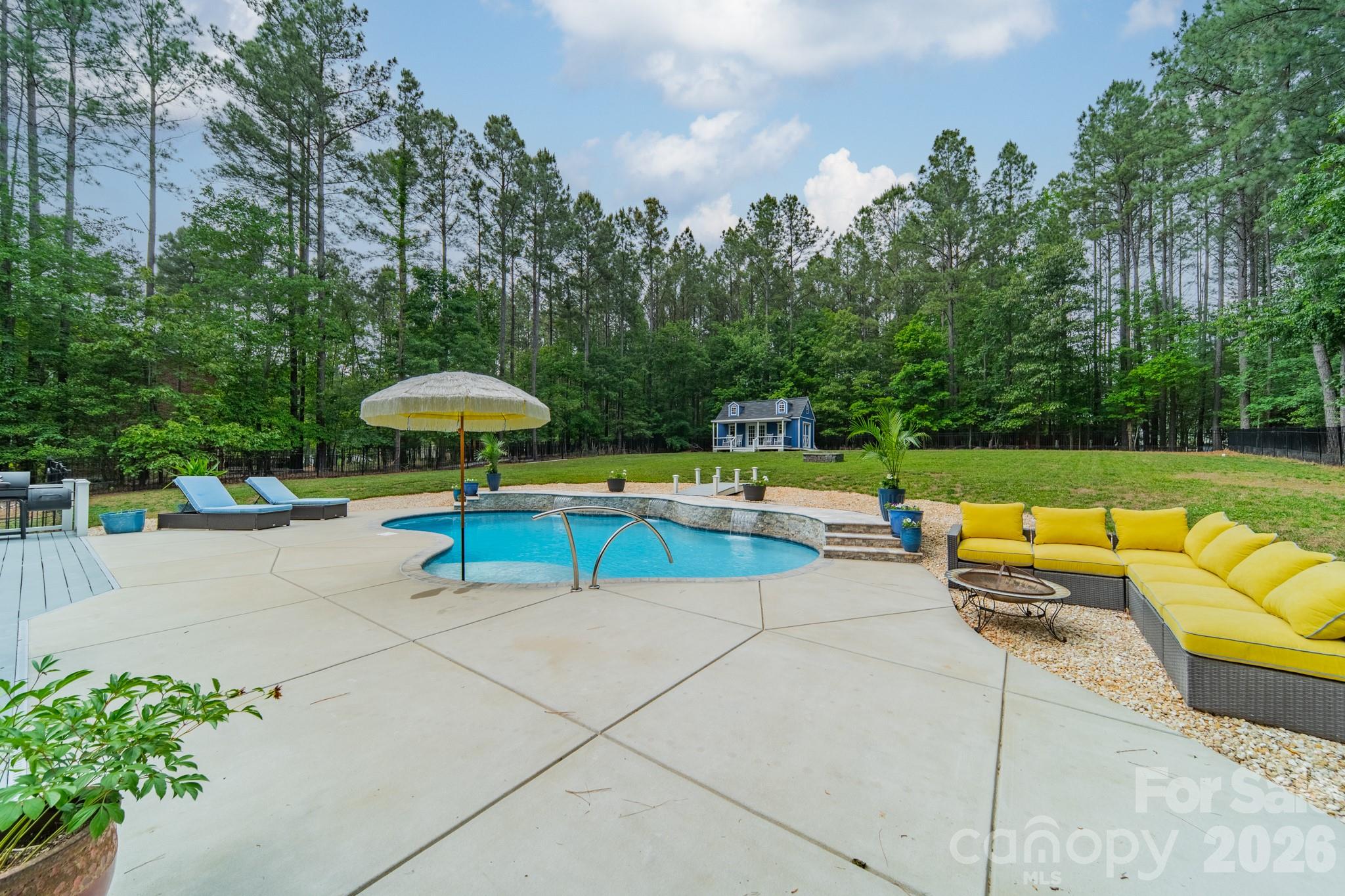 512 Stillwater Road Property Photo 37