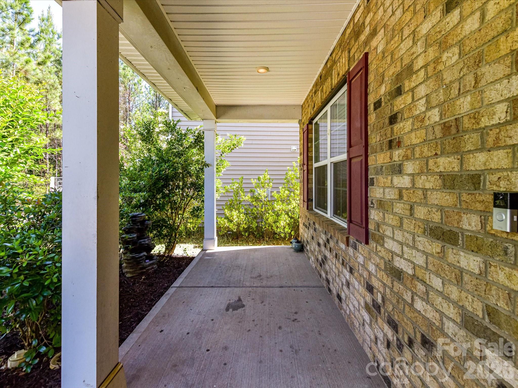 6935 Liverpool Court Property Photo 5