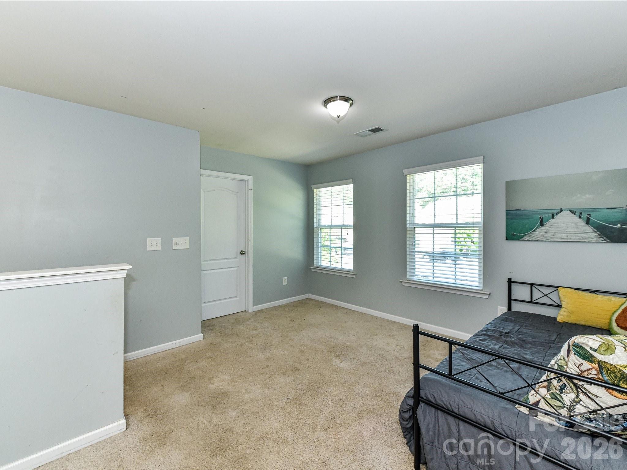 6935 Liverpool Court Property Photo 20