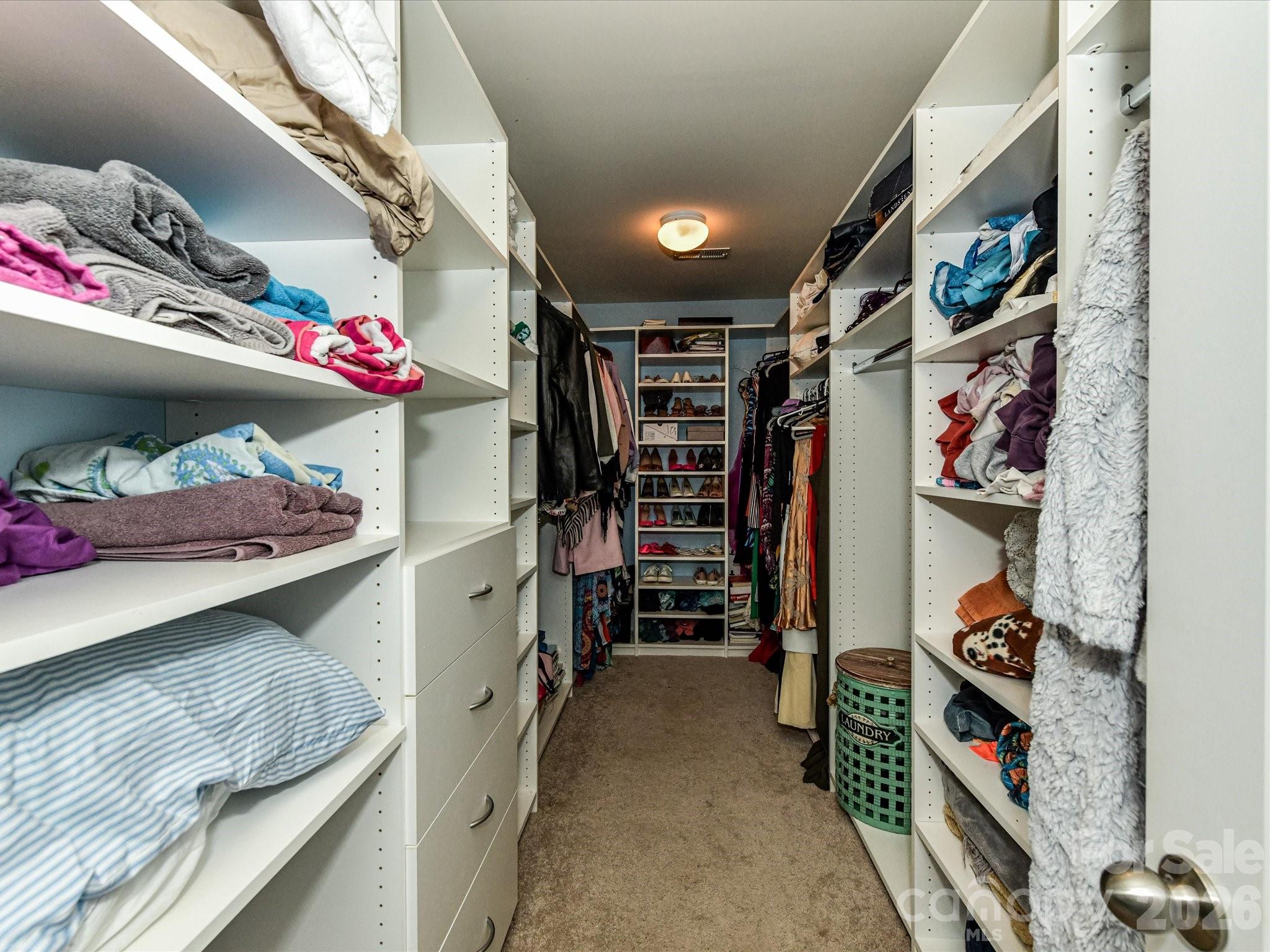 6935 Liverpool Court Property Photo 27