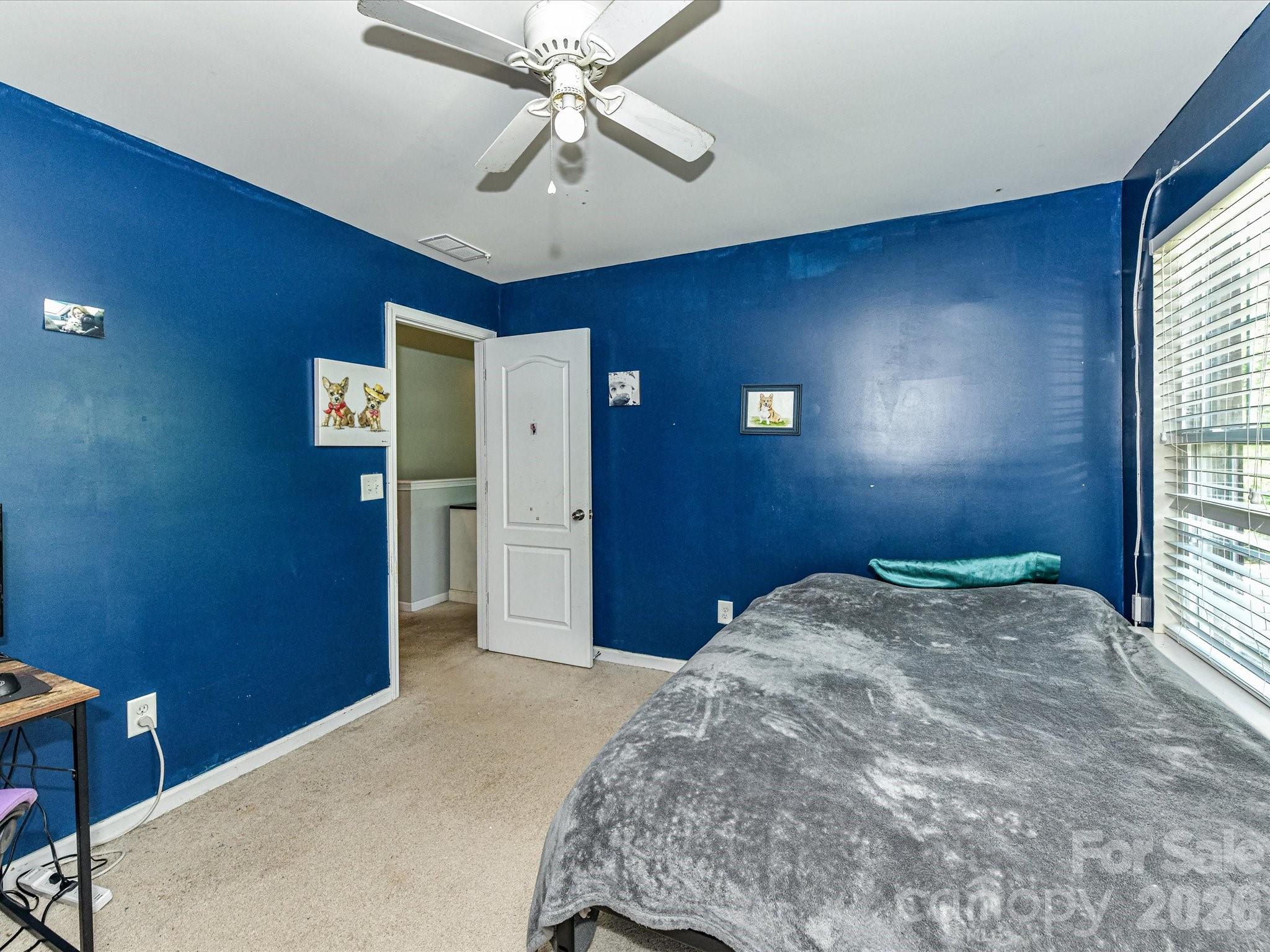 6935 Liverpool Court Property Photo 29