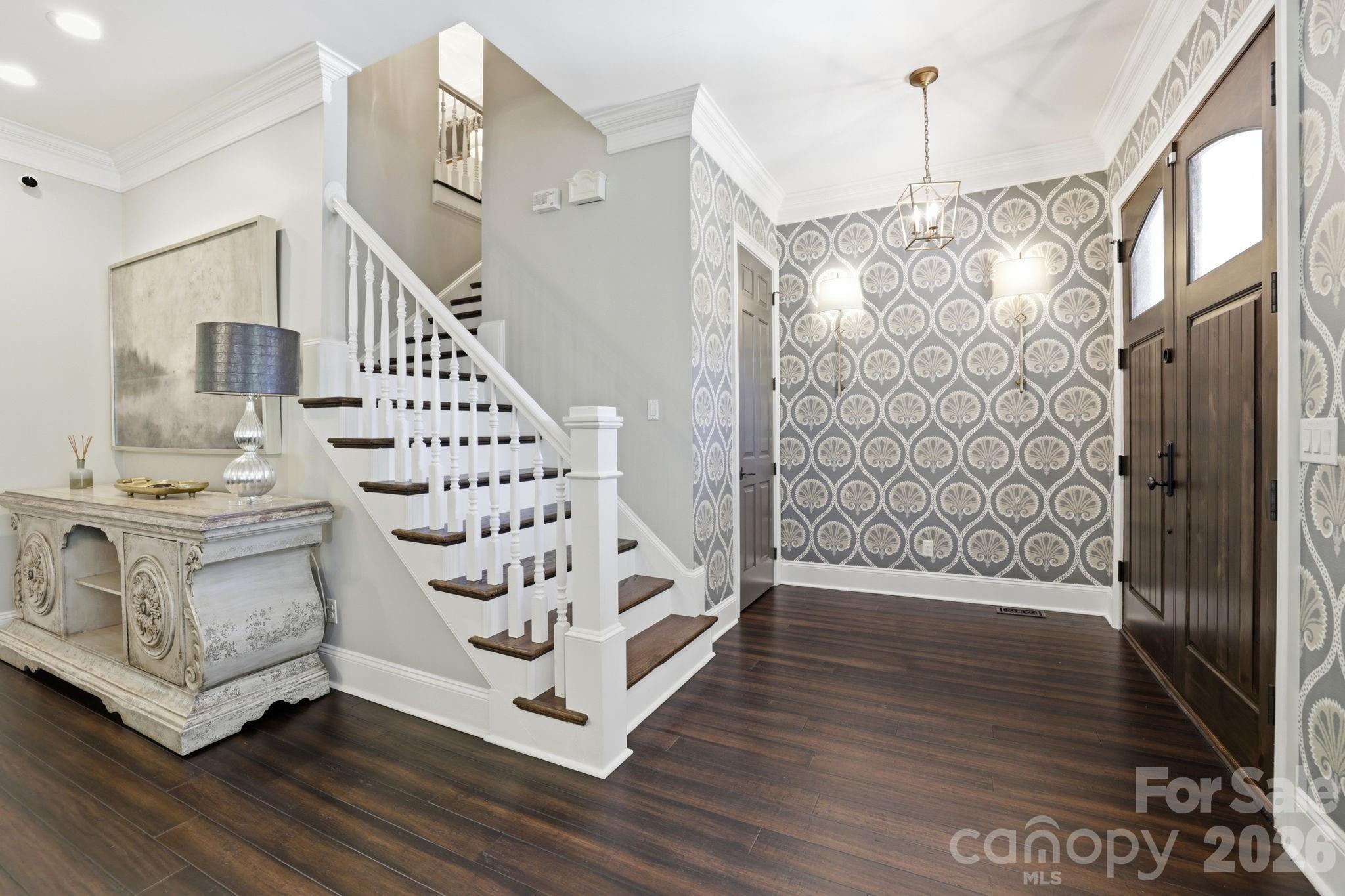 1909 Maryland Avenue Property Photo 2