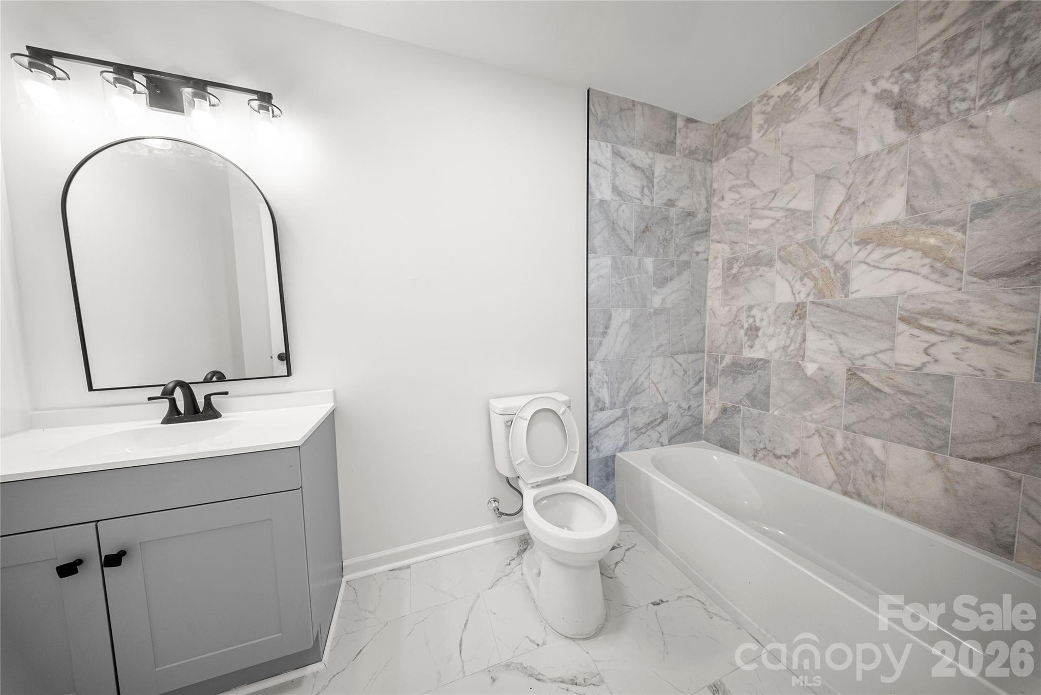 10107 Clairemore Place Property Photo 14