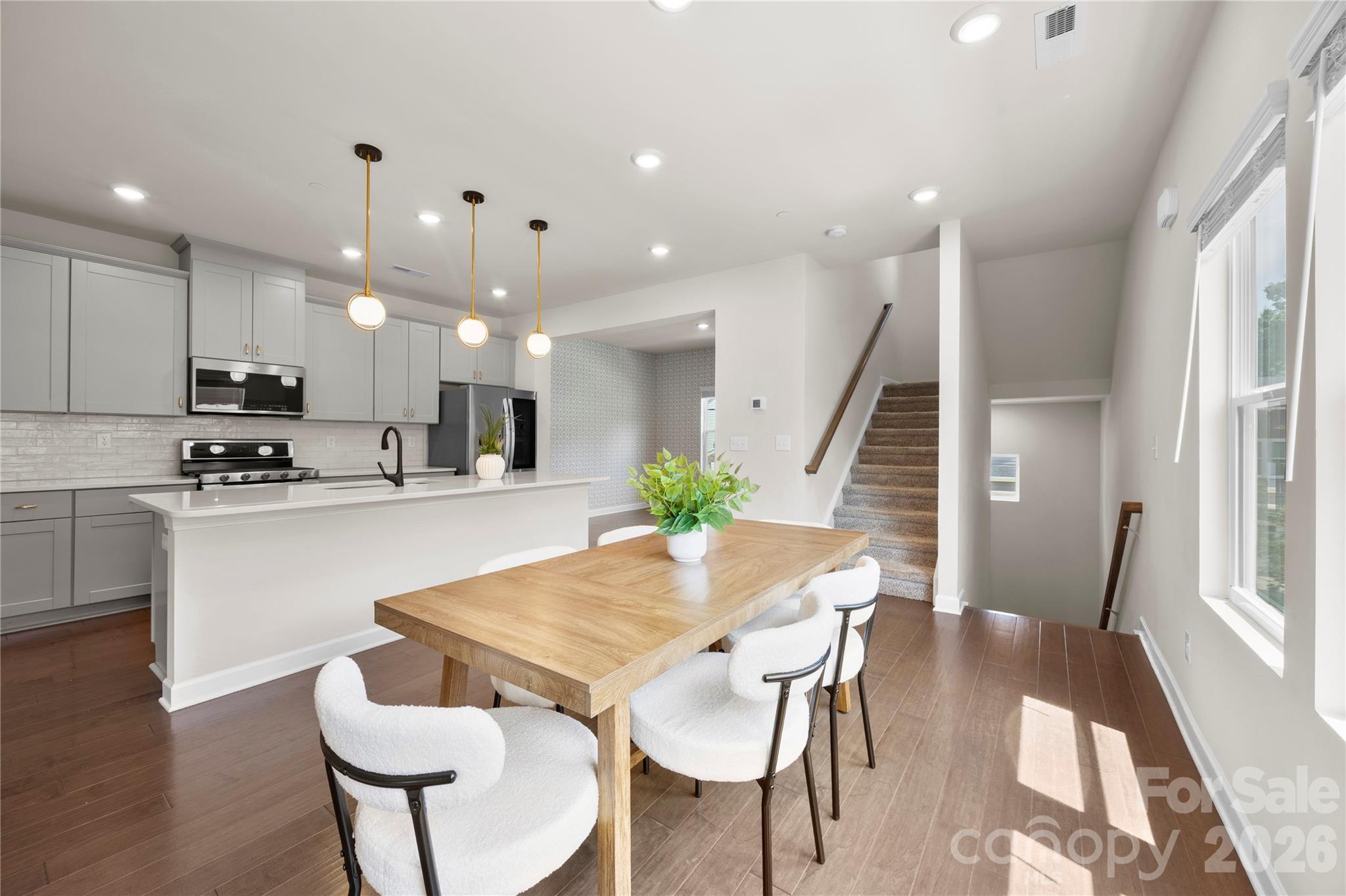 2616 Greenmarket Drive Property Photo 10