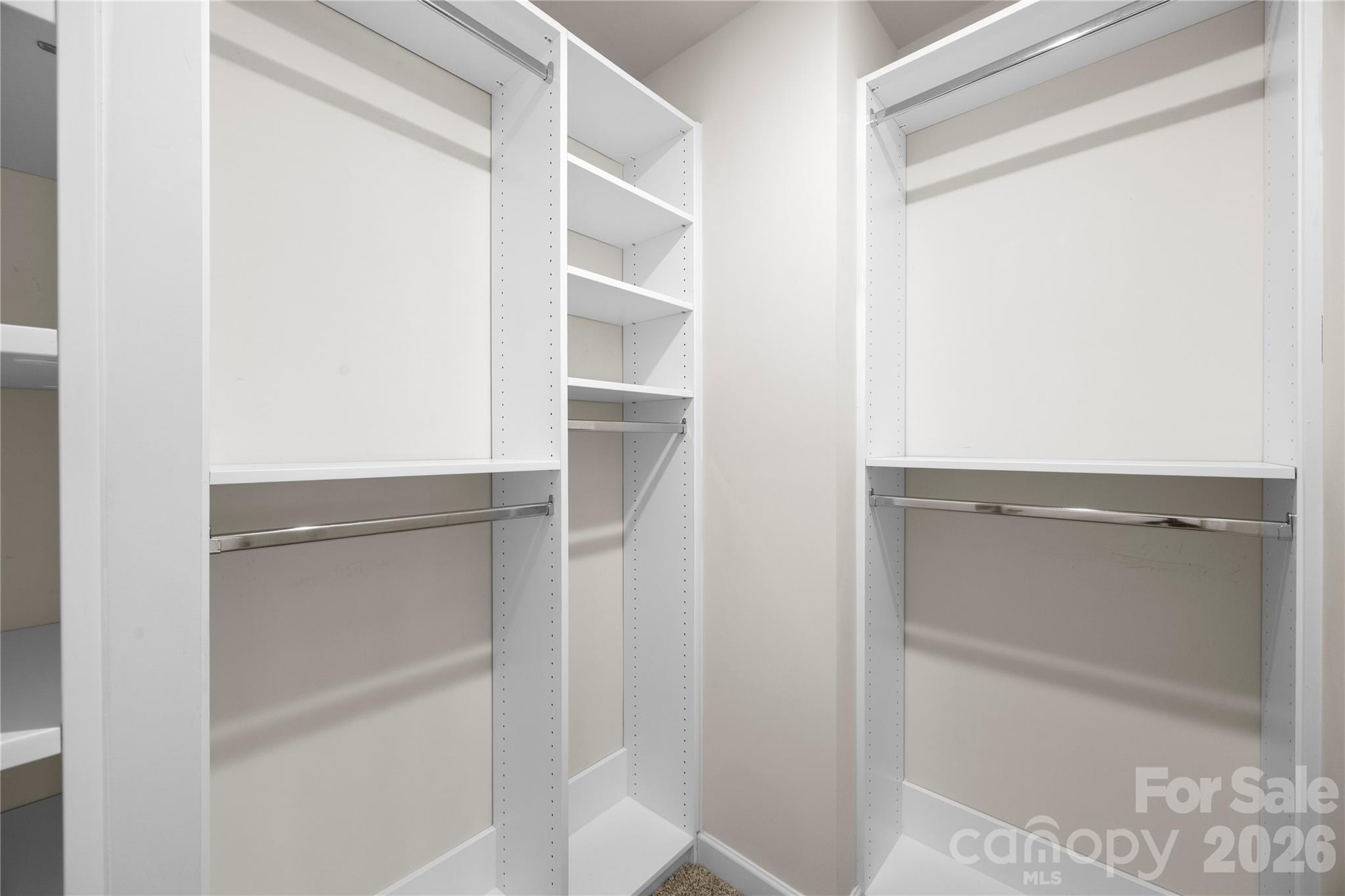 2616 Greenmarket Drive Property Photo 25