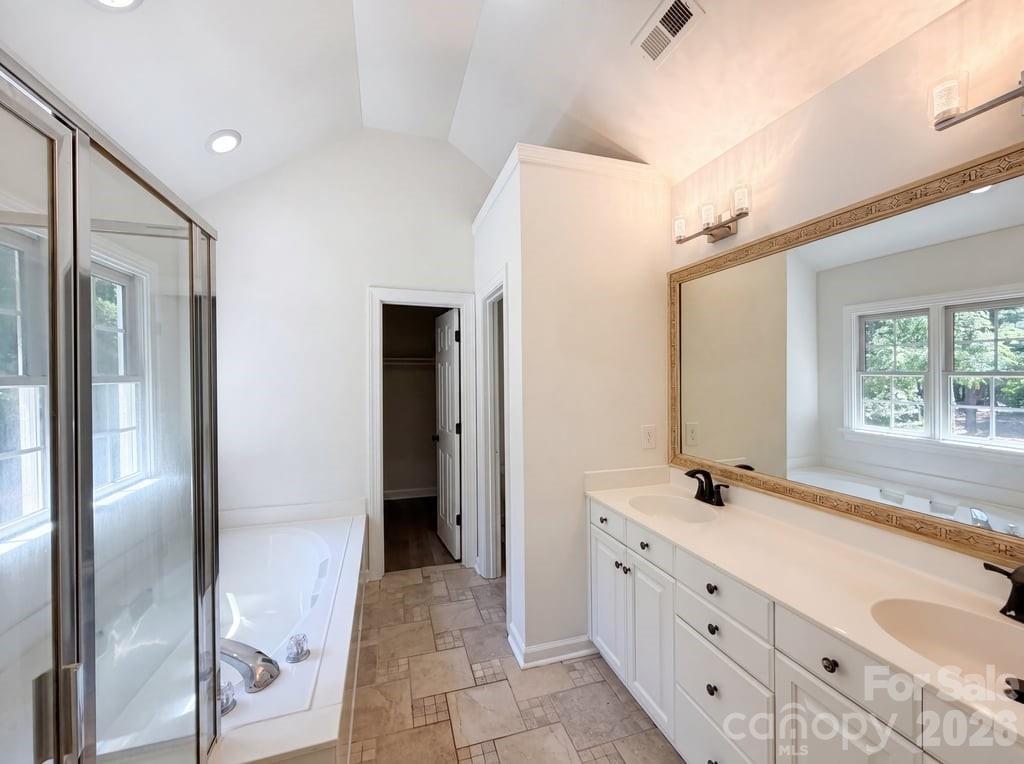 12209 Willingdon Road Property Photo 12