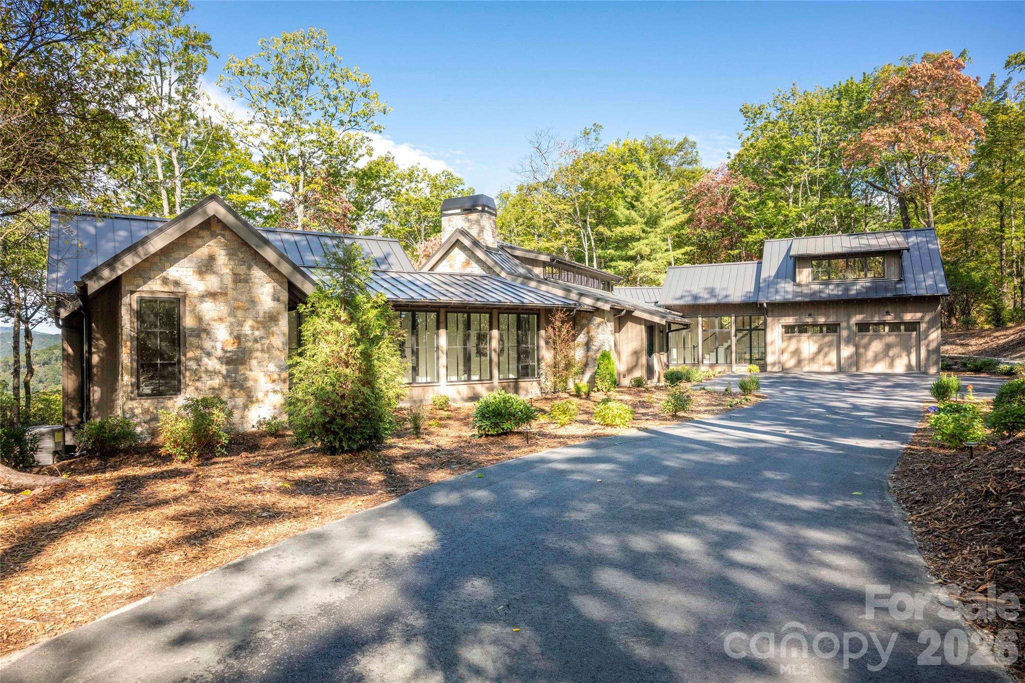 519 Eagle Drive Property Photo 2