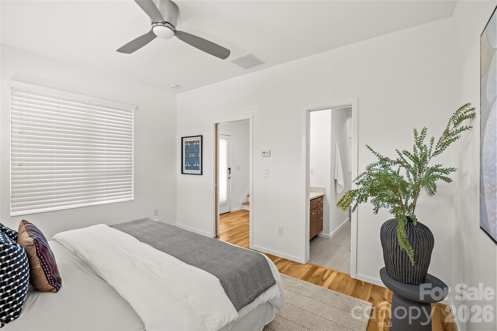 918 Greenleaf Avenue A Property Photo 26