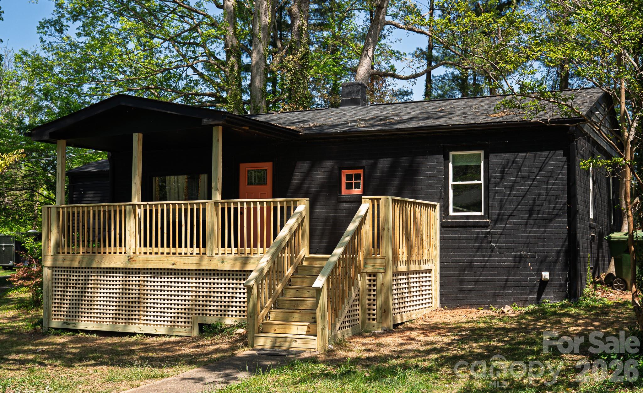 17 Springdale Avenue Property Photo 1