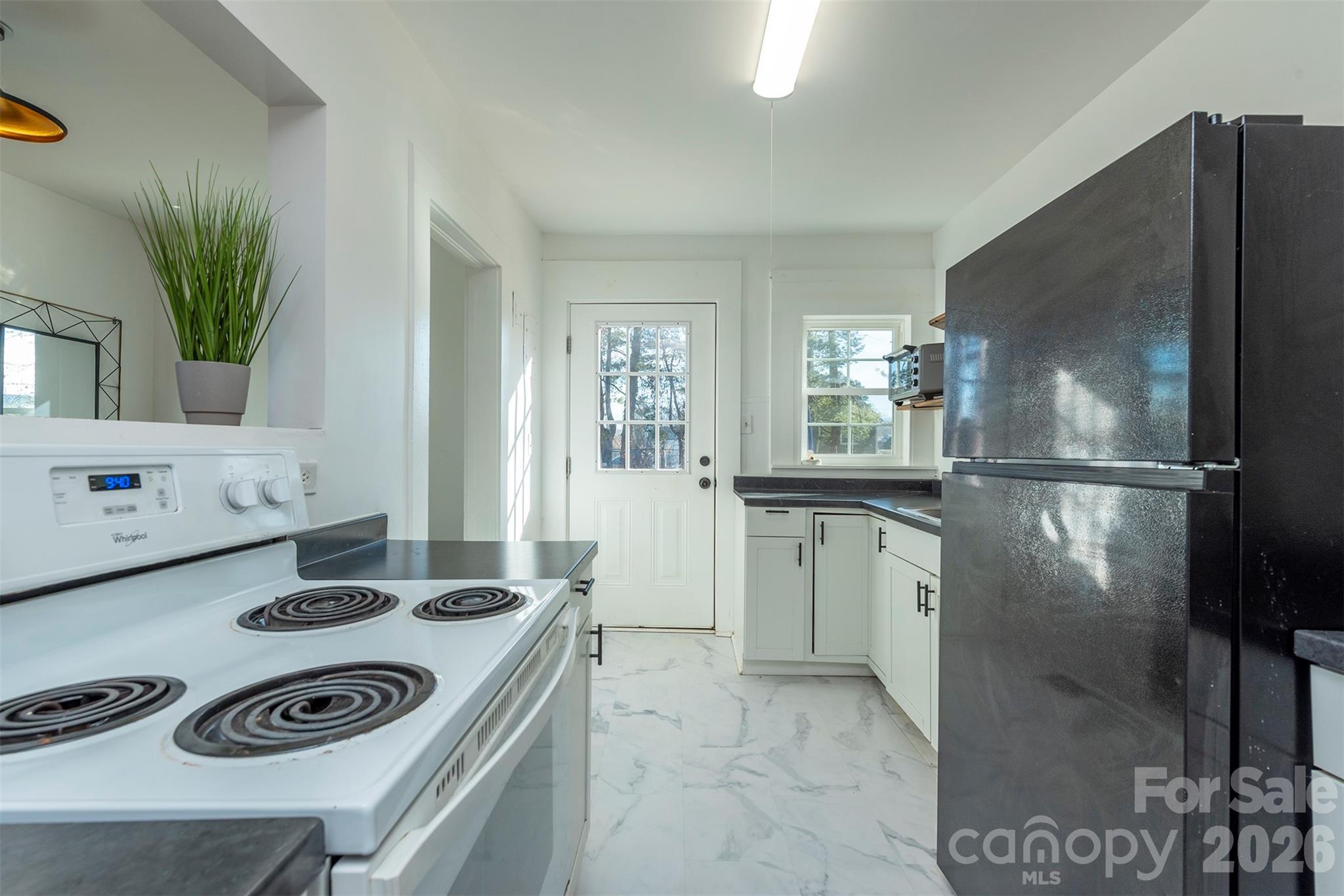 17 Springdale Avenue Property Photo 13