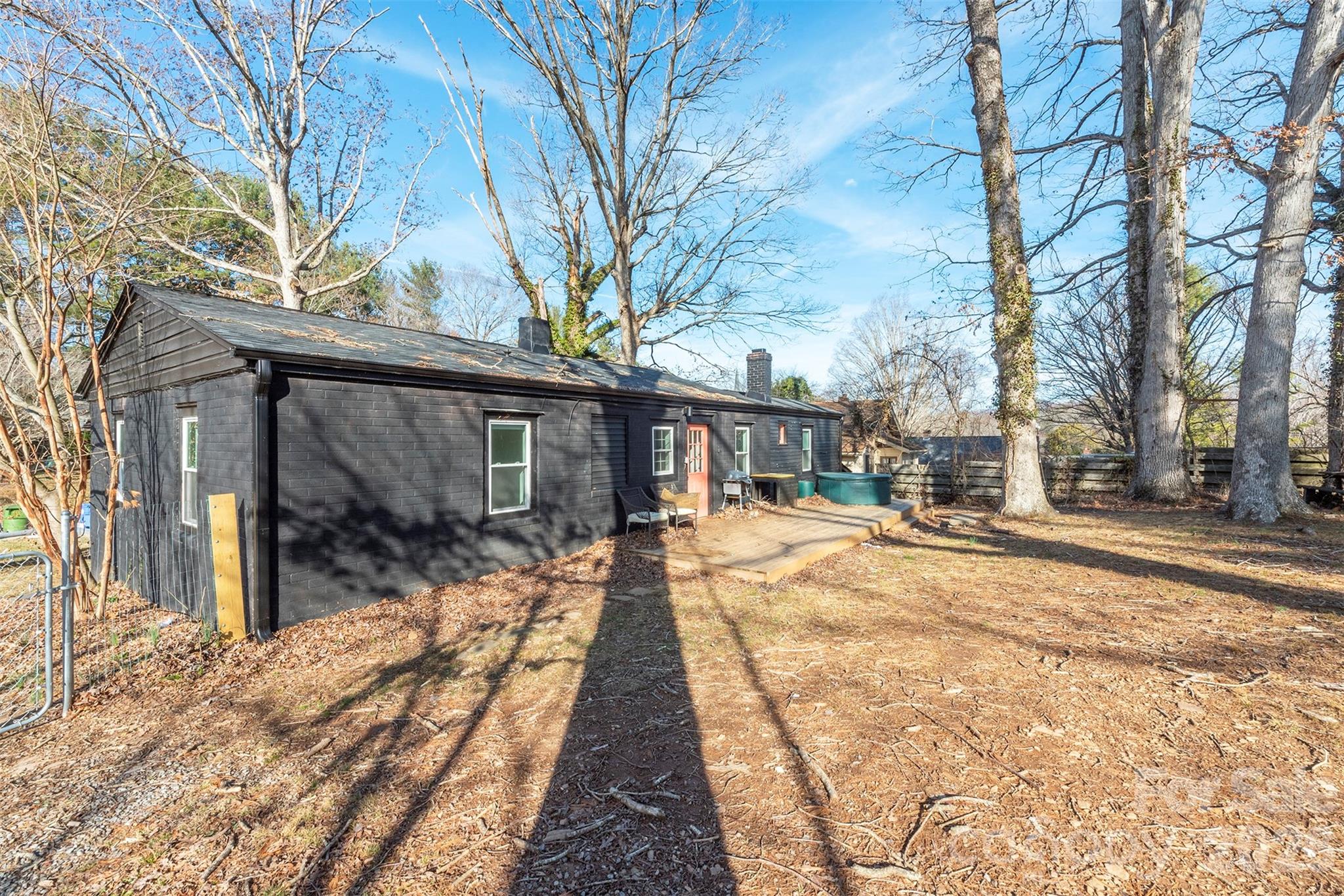 17 Springdale Avenue Property Photo 26