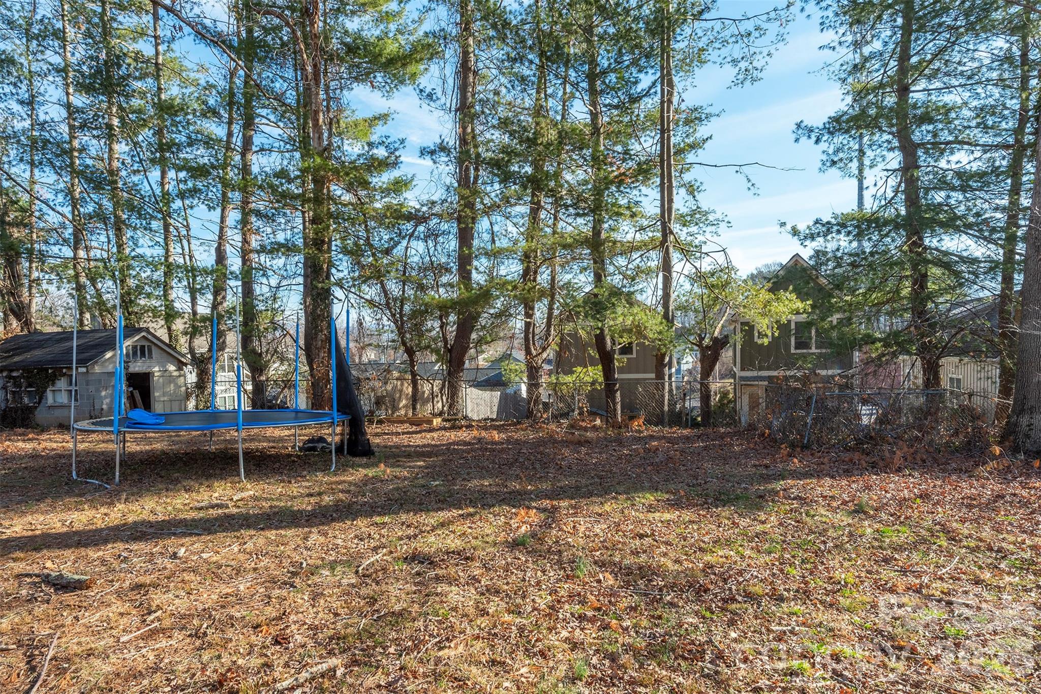 17 Springdale Avenue Property Photo 28