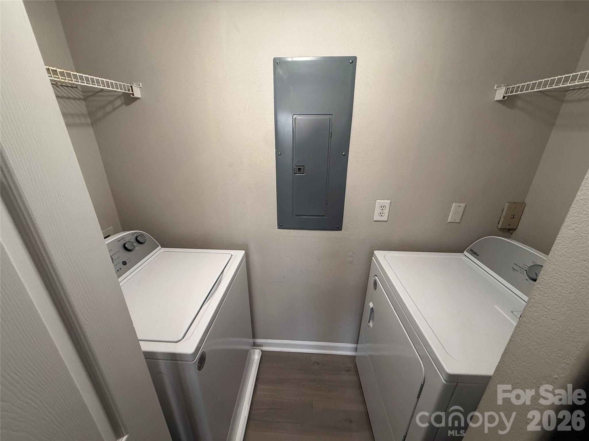 1063 Triece Lane Property Photo 9