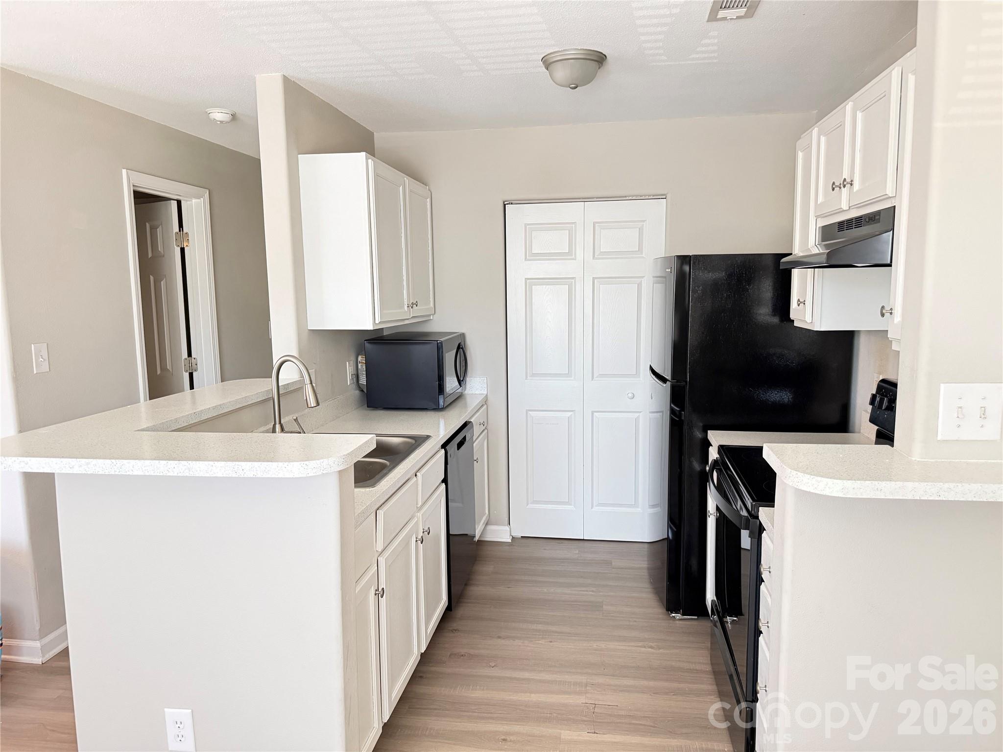 1063 Triece Lane Property Photo 11