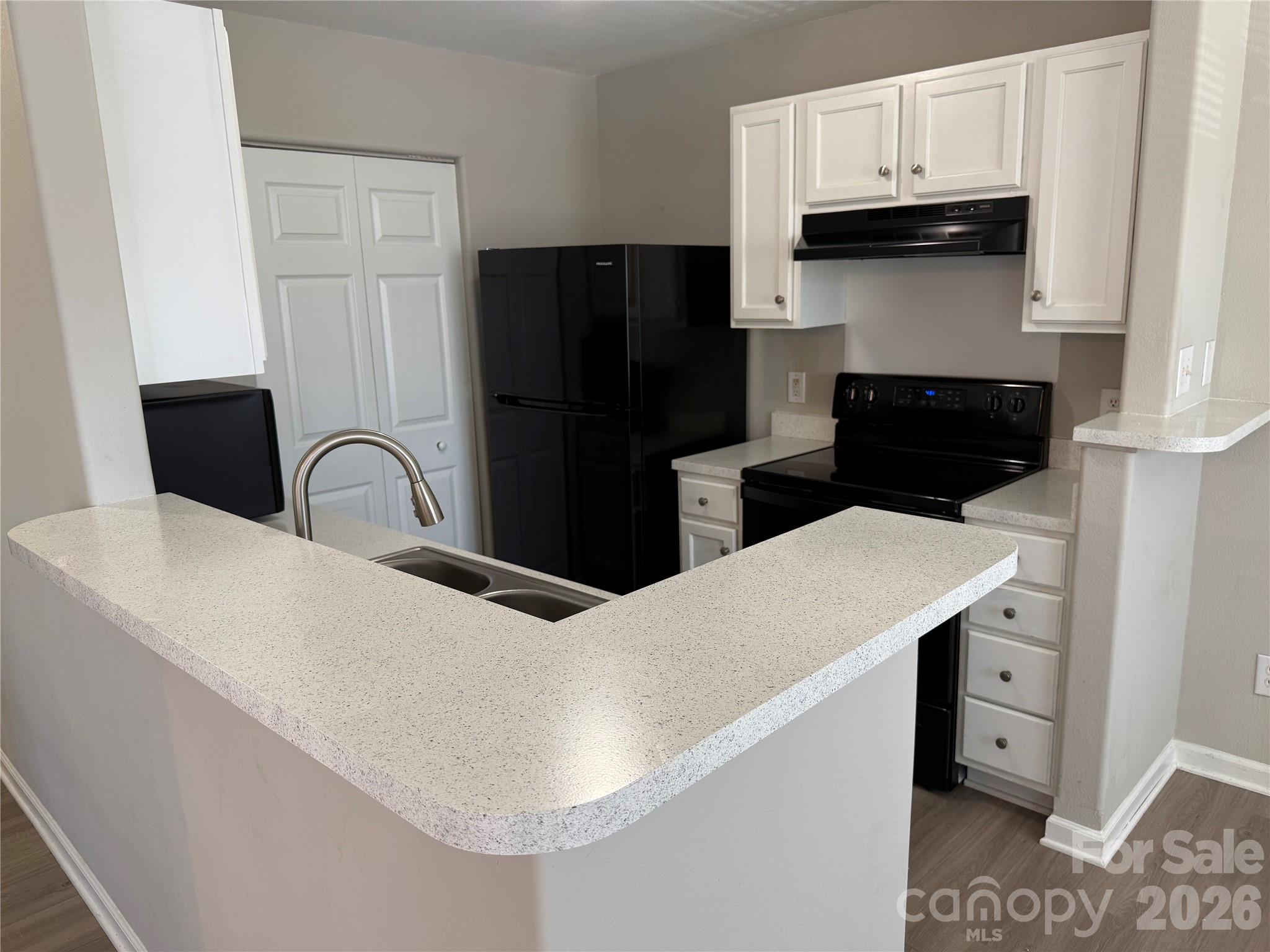 1063 Triece Lane Property Photo 12