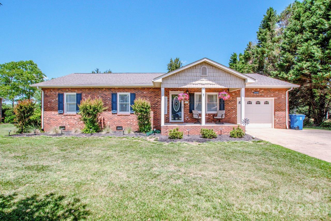 2426 Ashford Drive Property Photo