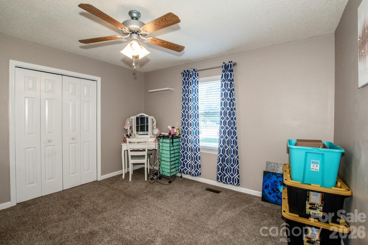 2426 Ashford Drive Property Photo 33