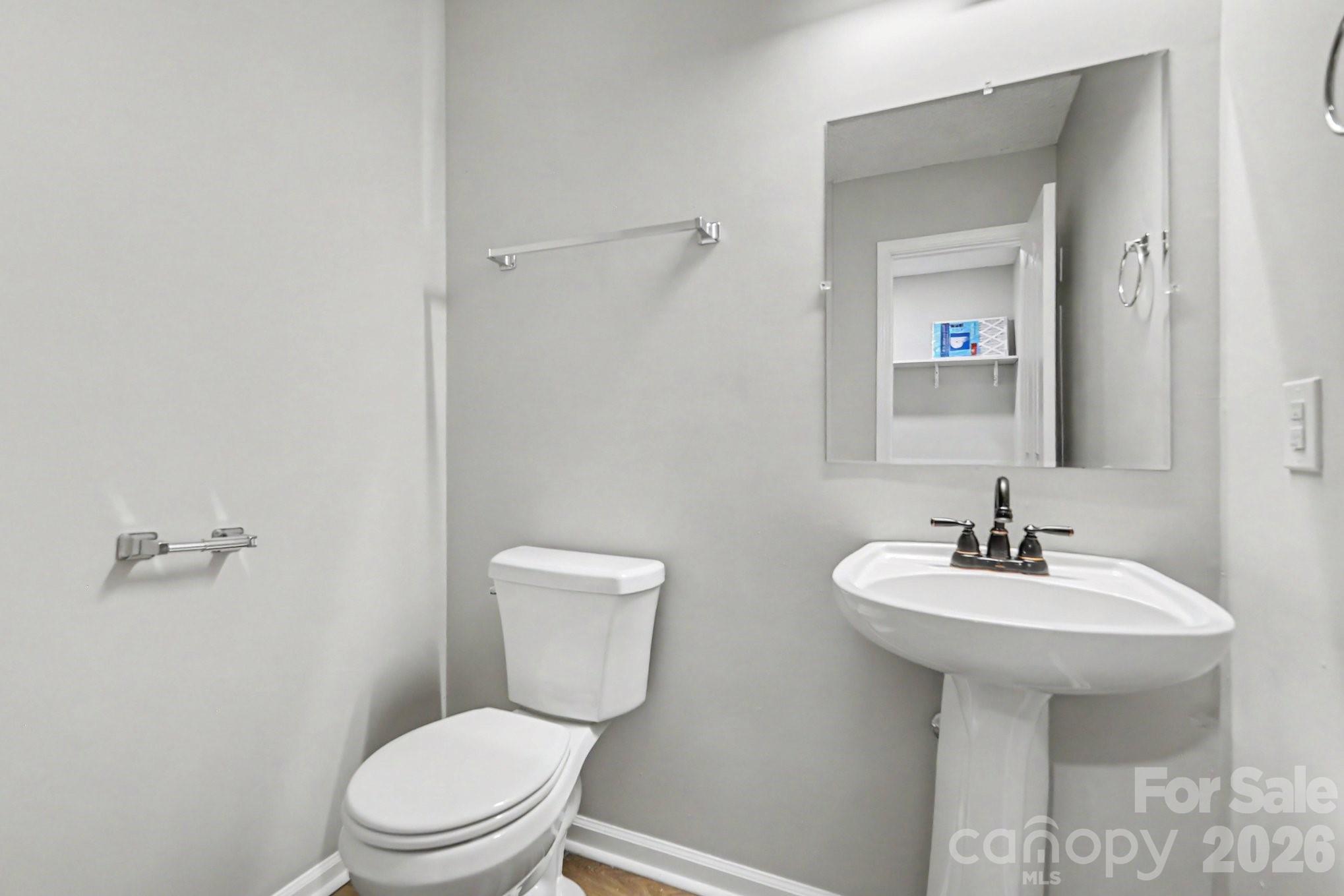 15331 Dehavilland Drive Property Photo 9
