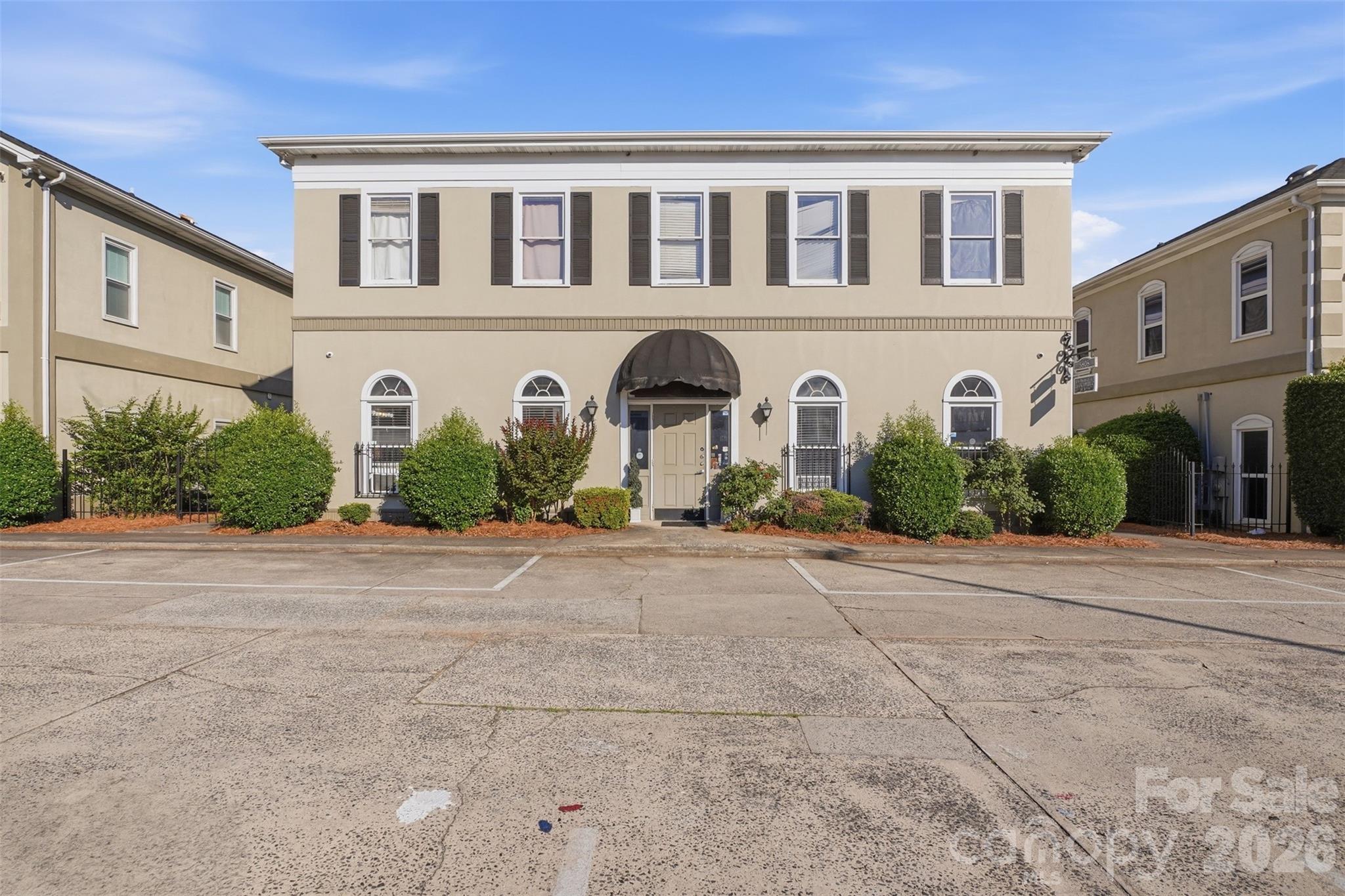 5808 Monroe Road Property Photo 1