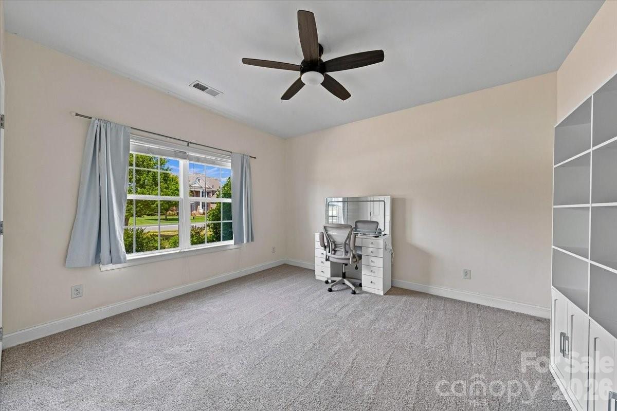 1006 Spring Rose Lane Property Photo 23