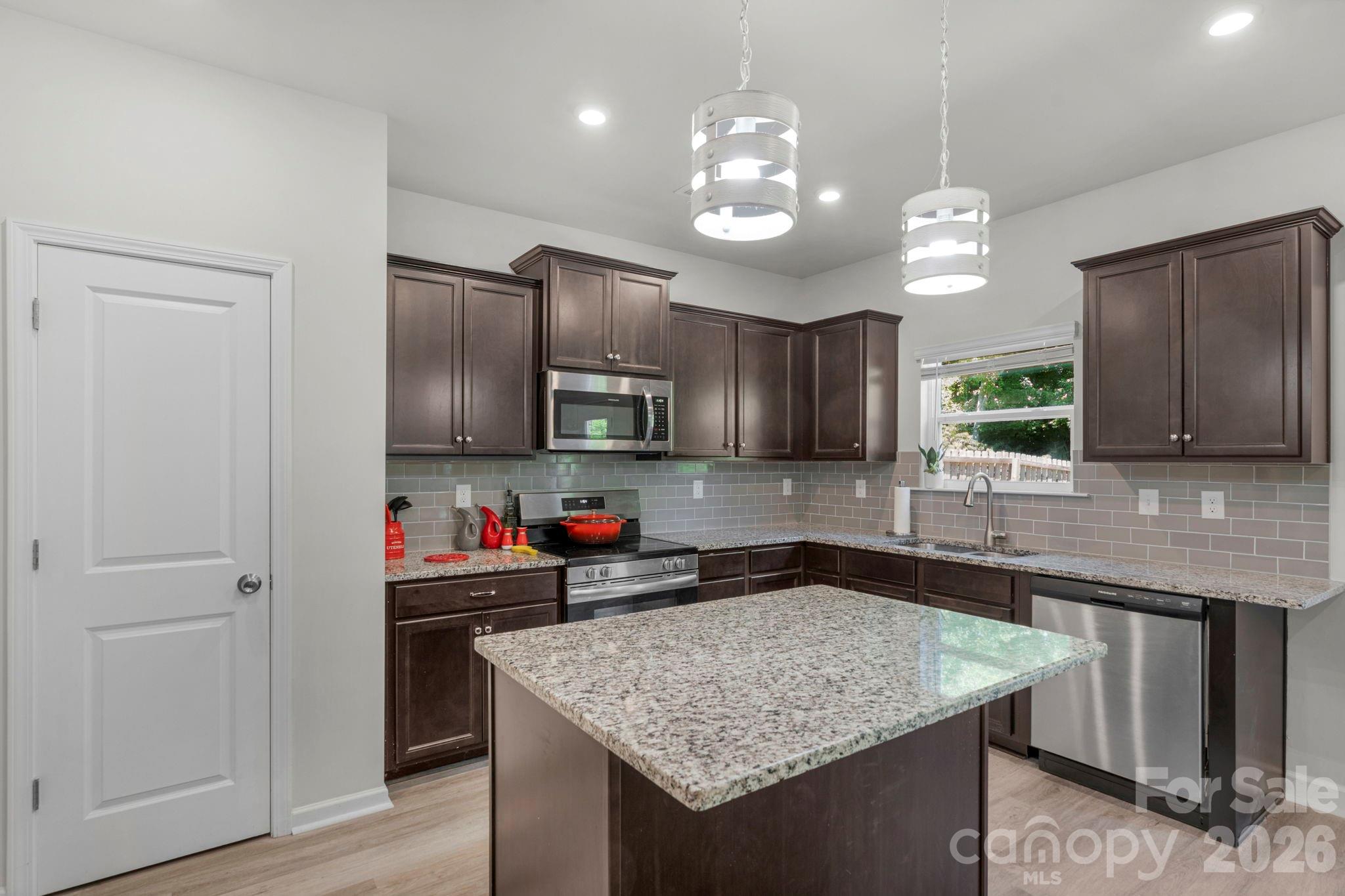 6028 Gala Lane Property Photo 11