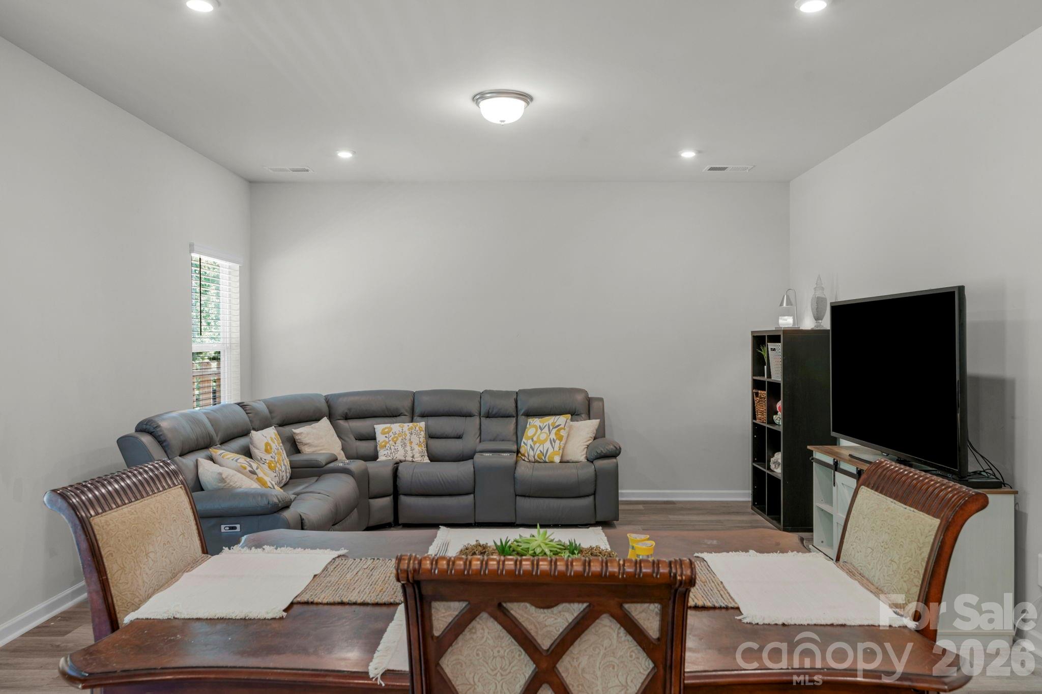 6028 Gala Lane Property Photo 18