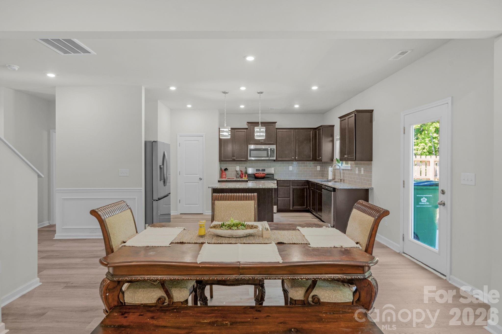 6028 Gala Lane Property Photo 19