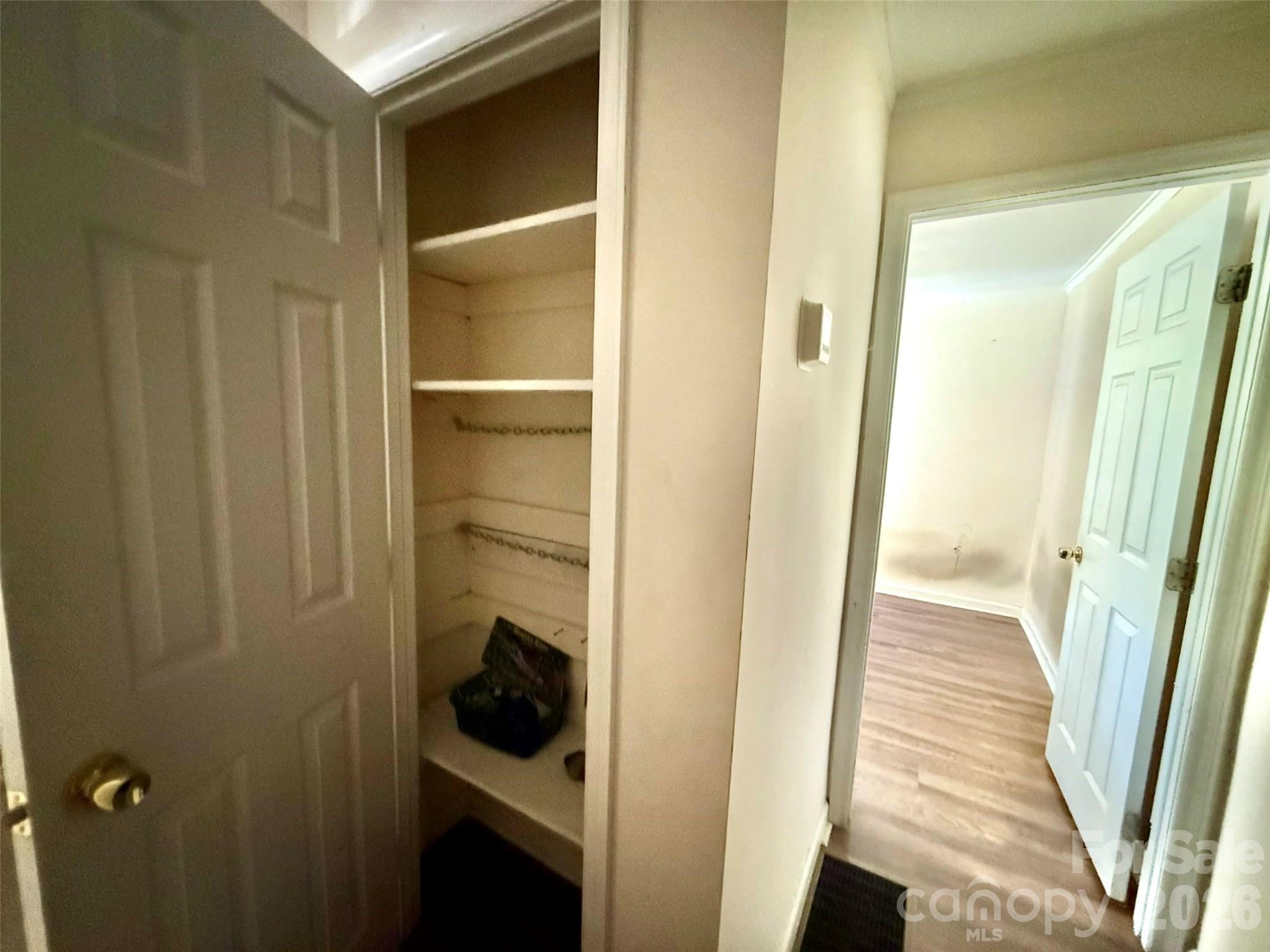 2607 Crescent Lane Property Photo 6