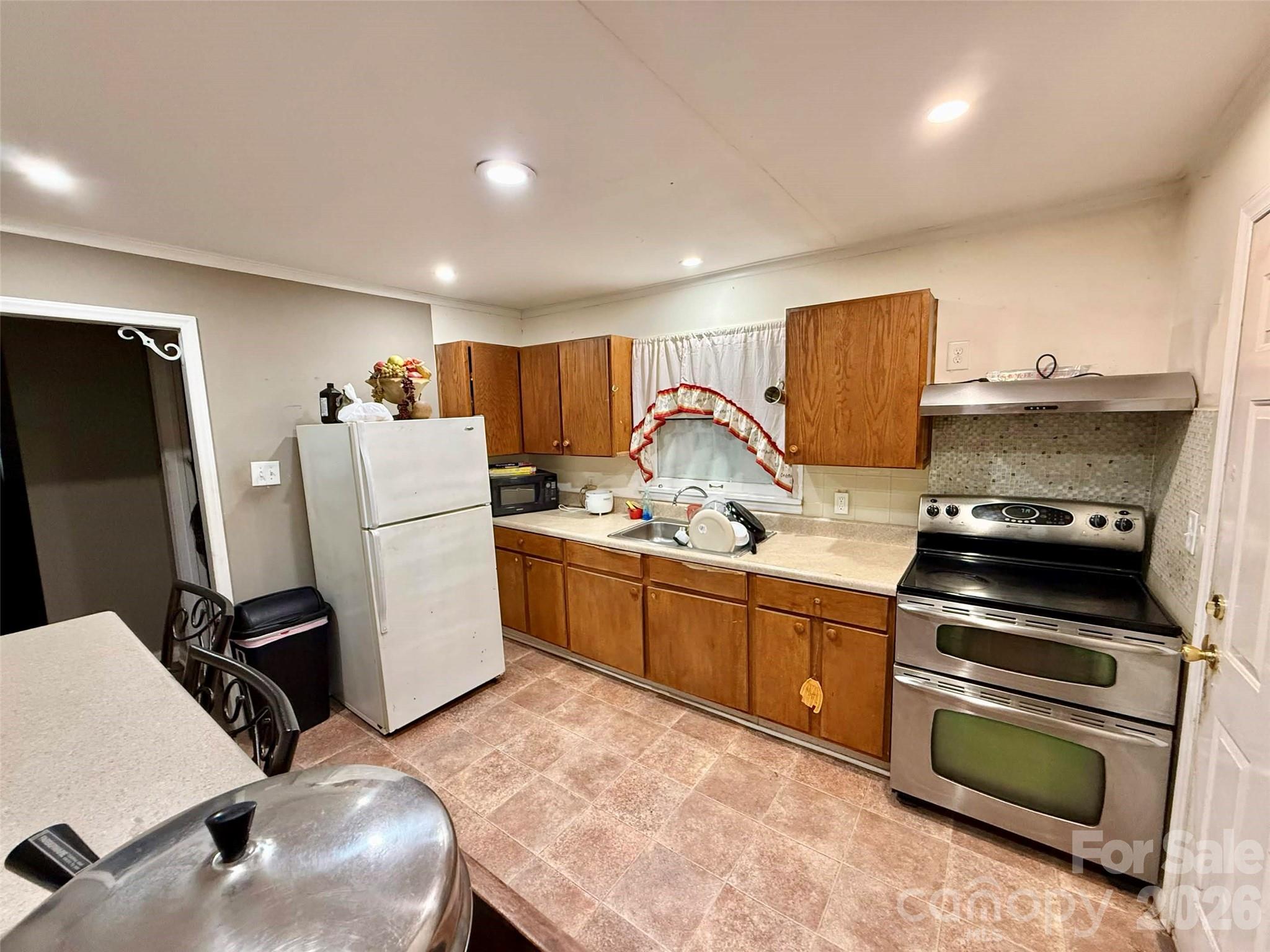 2607 Crescent Lane Property Photo 9